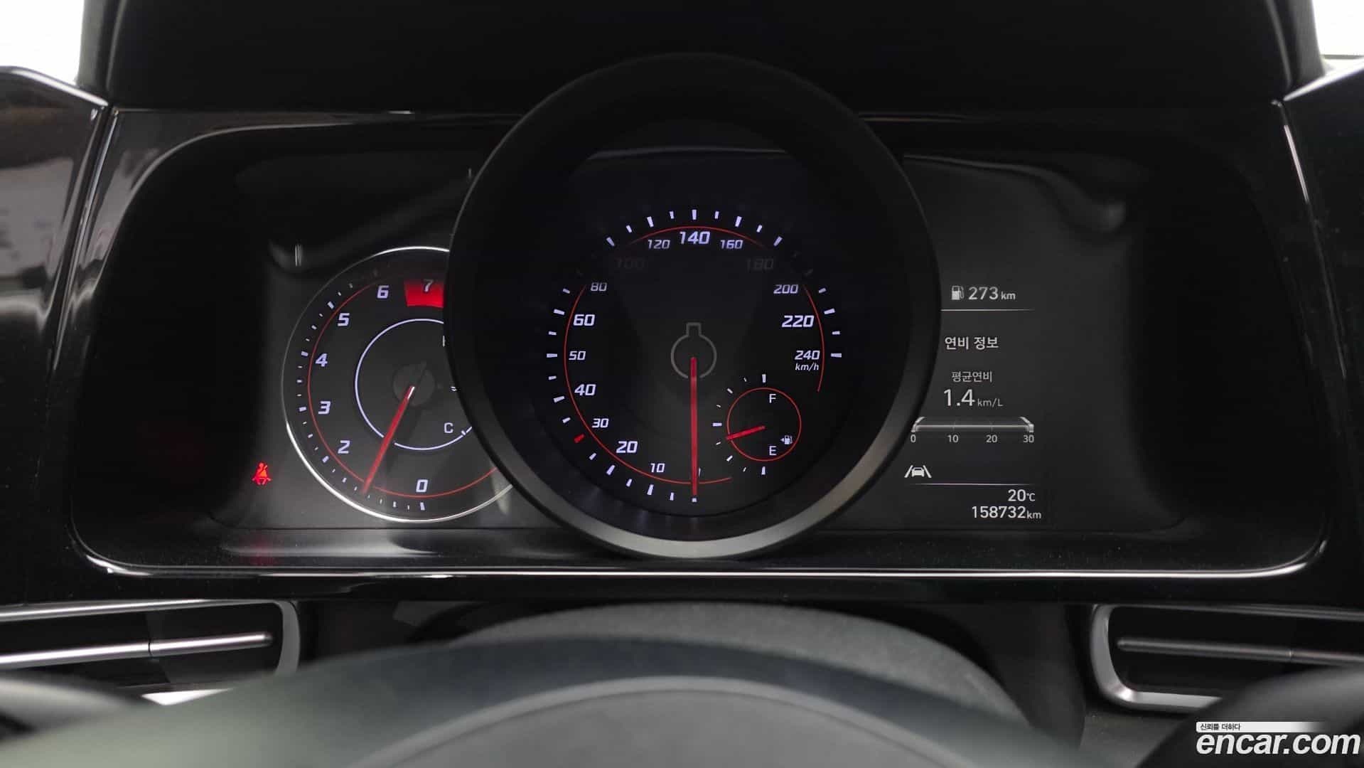 AVANTE Hyundai 2021.0-INNER-008