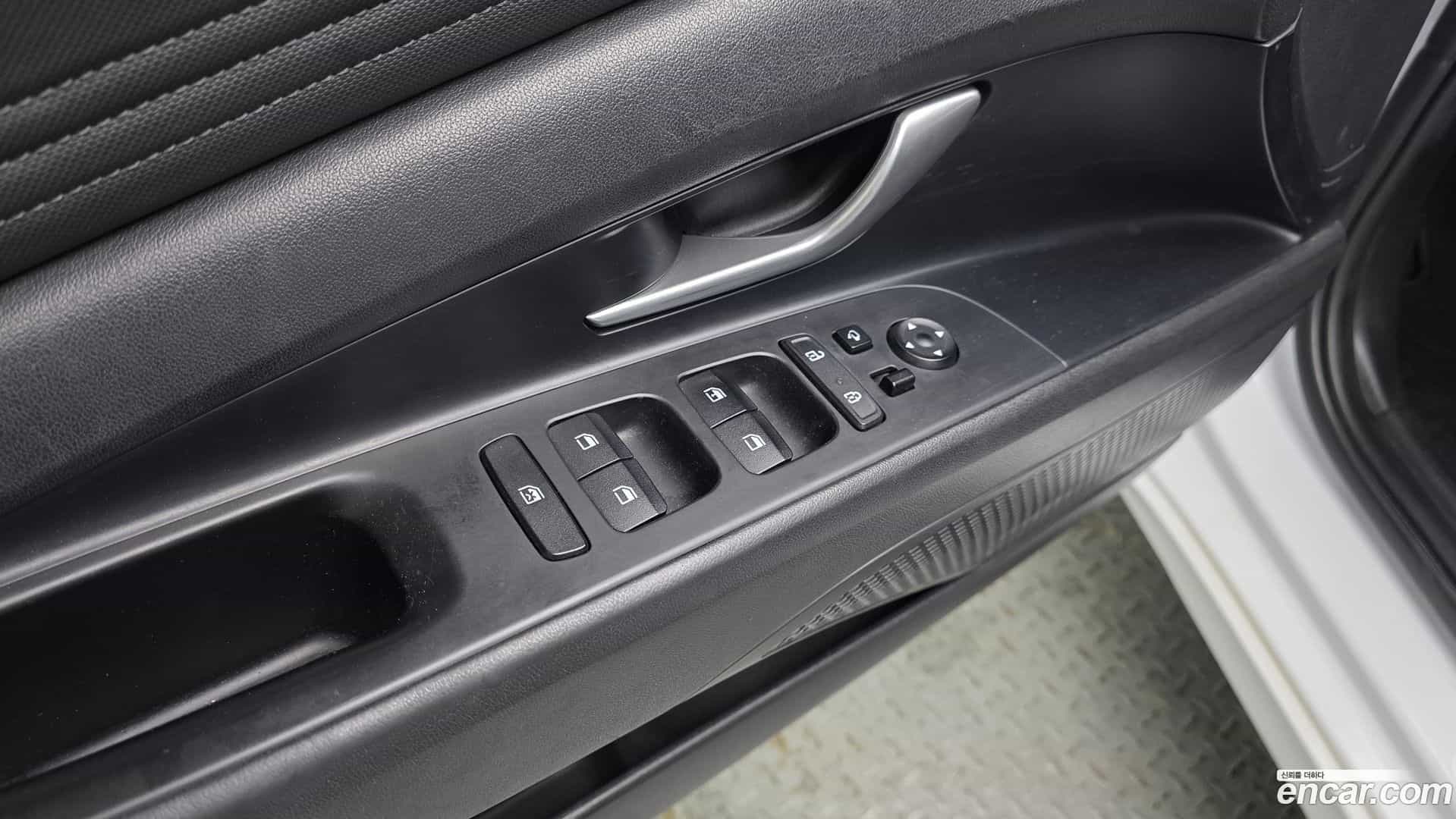 AVANTE Hyundai 2021.0-OPTION-023