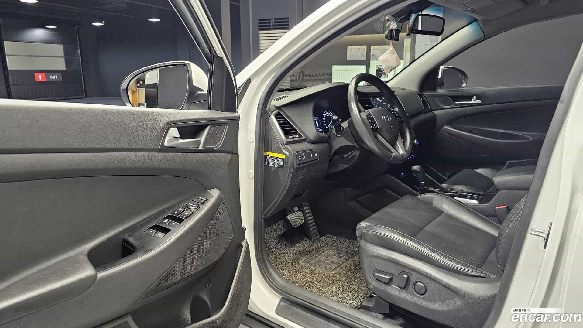 Tucson Hyundai 2017.8-INNER-010