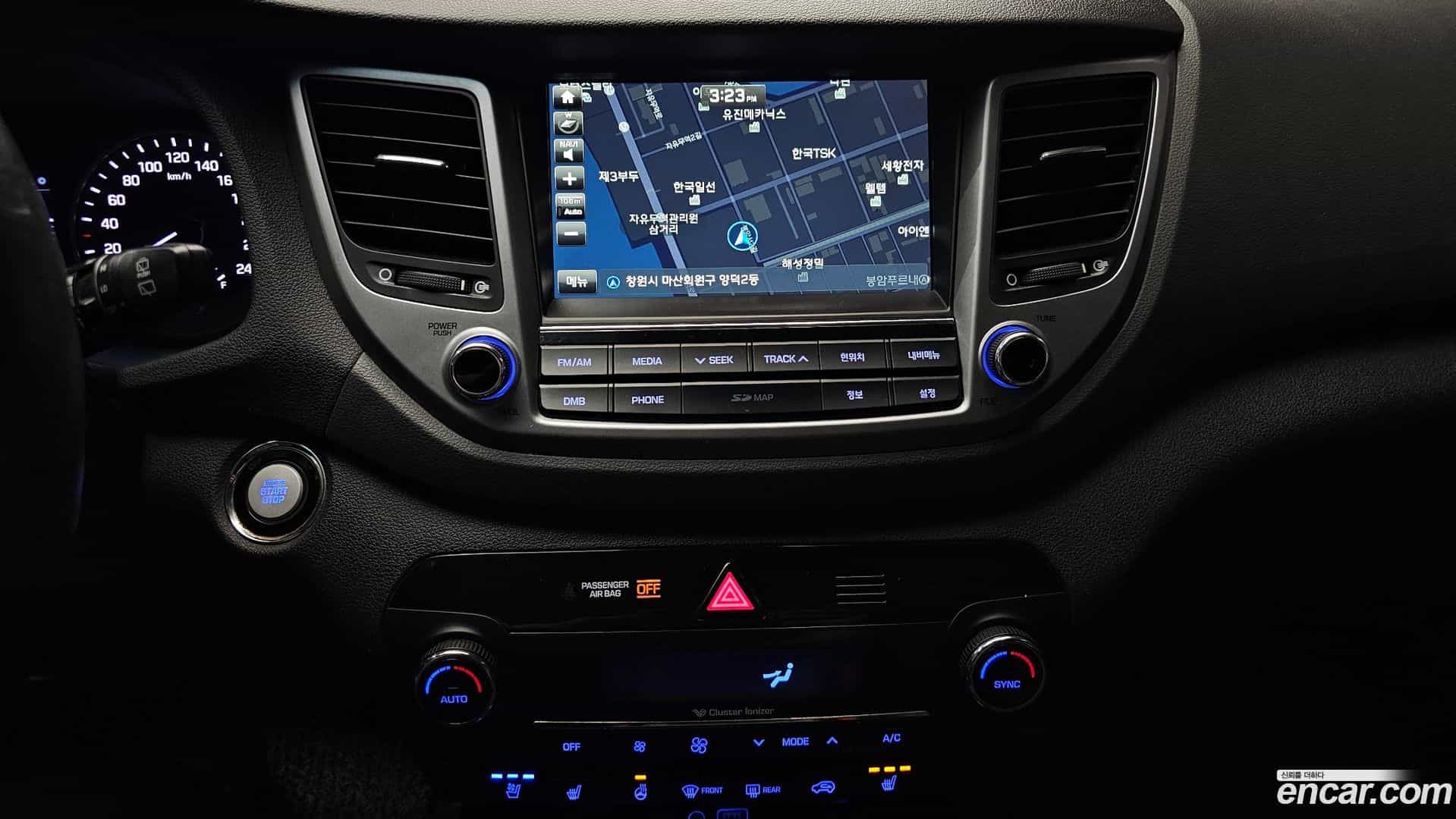 Tucson Hyundai 2017.8-OPTION-018