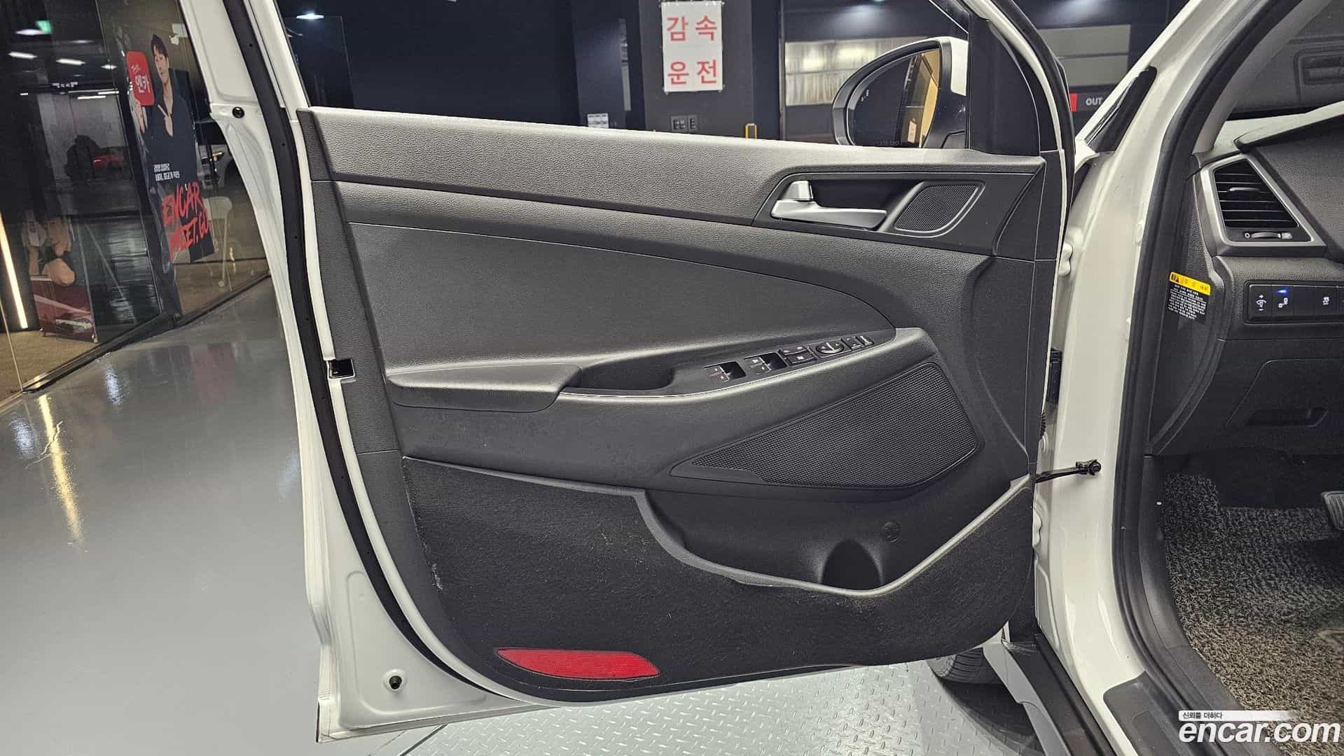Tucson Hyundai 2017.8-INNER-034