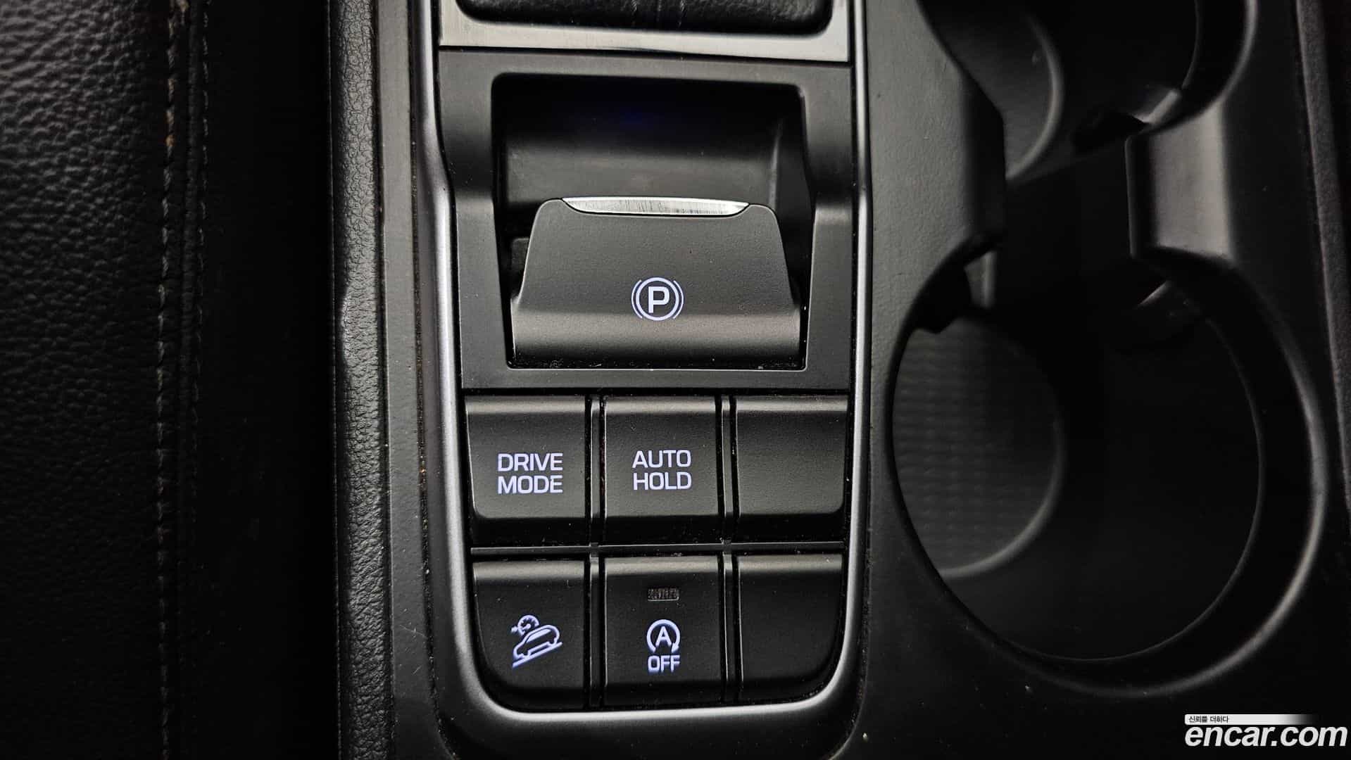 Tucson Hyundai 2017.8-OPTION-044