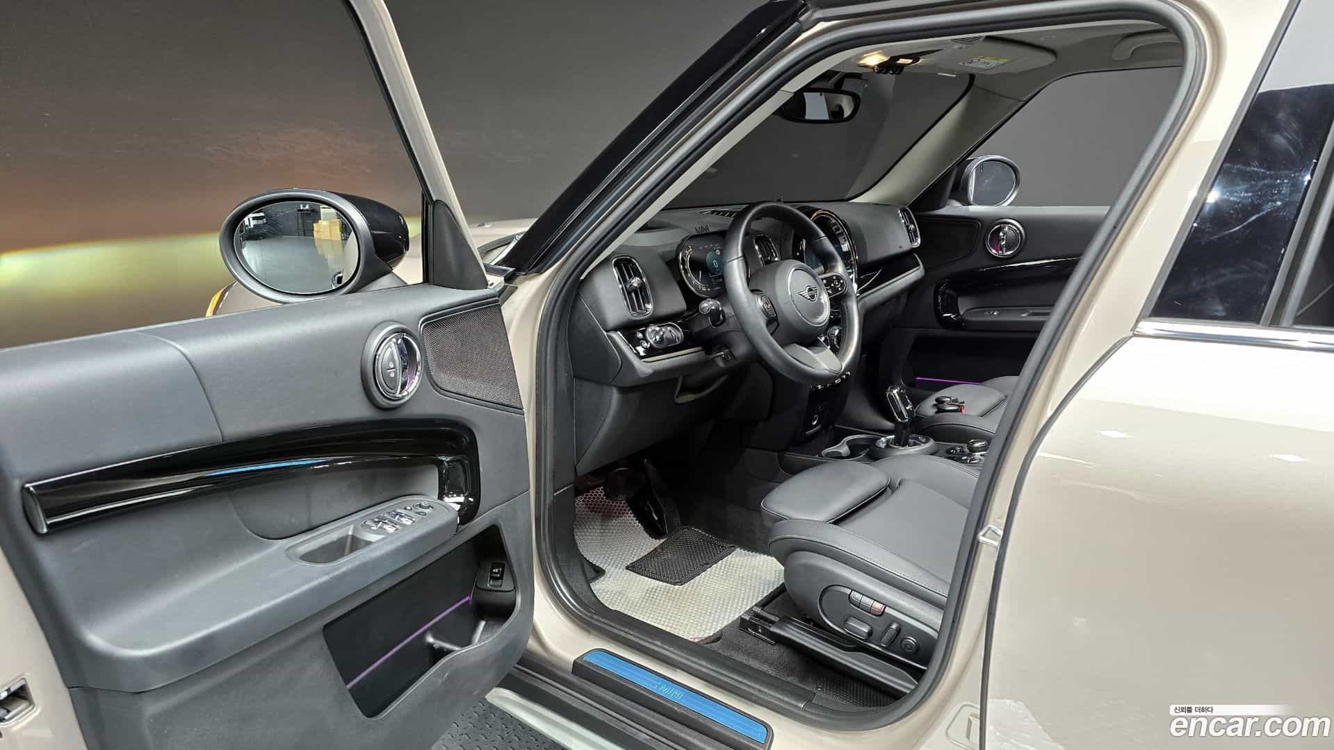 Countryman Mini 2023.4-INNER-010