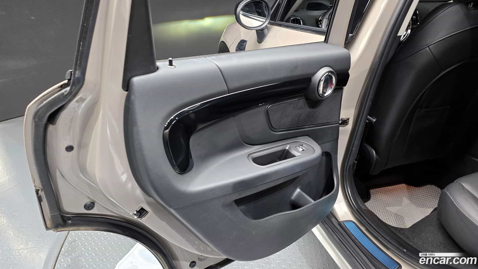 Countryman Mini 2023.4-INNER-035