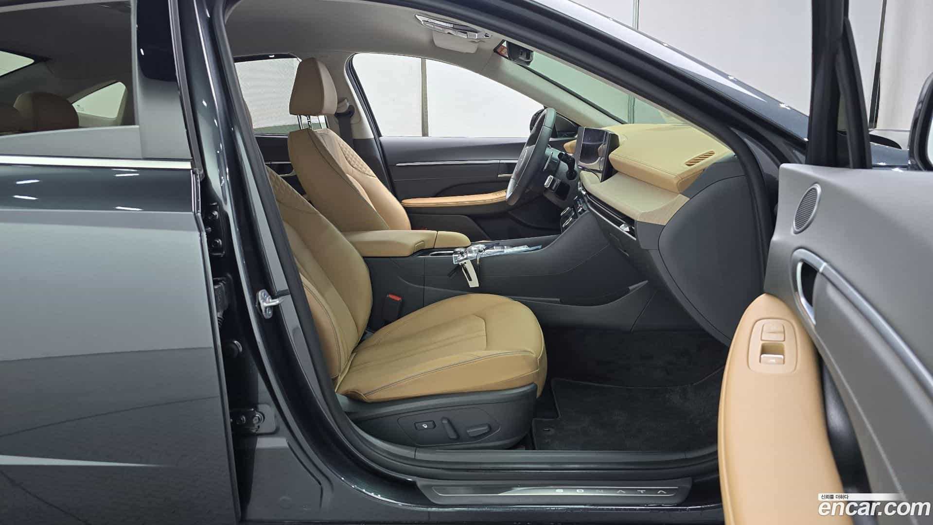 Sonata Hyundai 2025.10-INNER-036