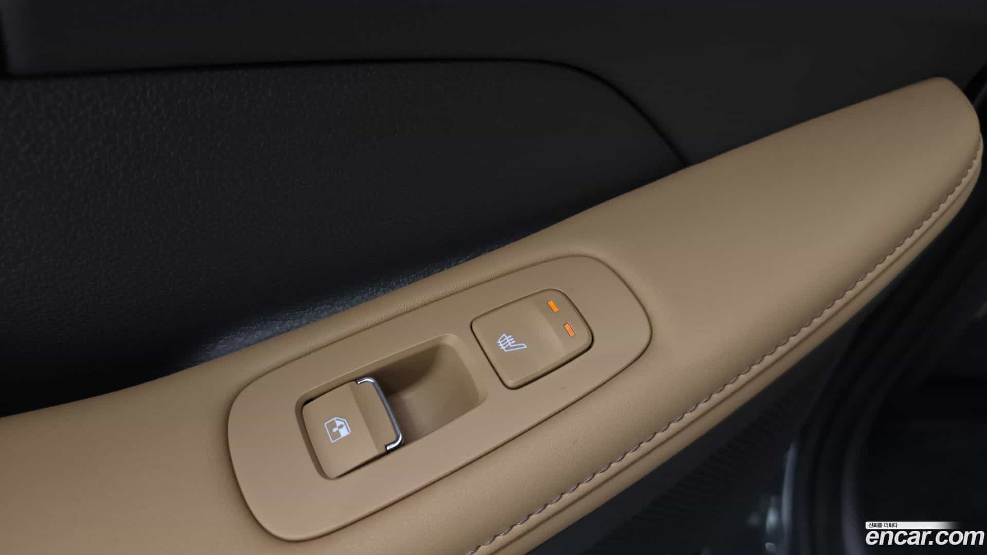 Sonata Hyundai 2025.10-OPTION-040