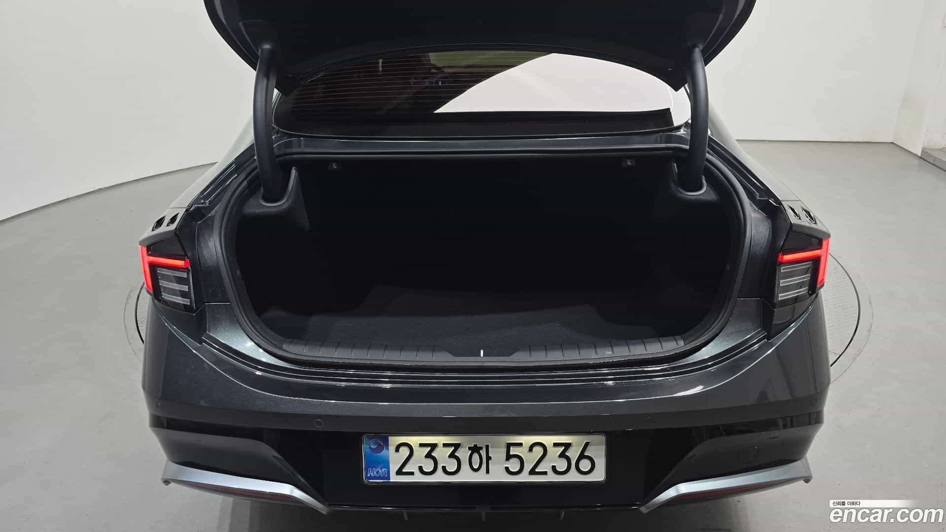 Sonata Hyundai 2025.10-OPTION-044