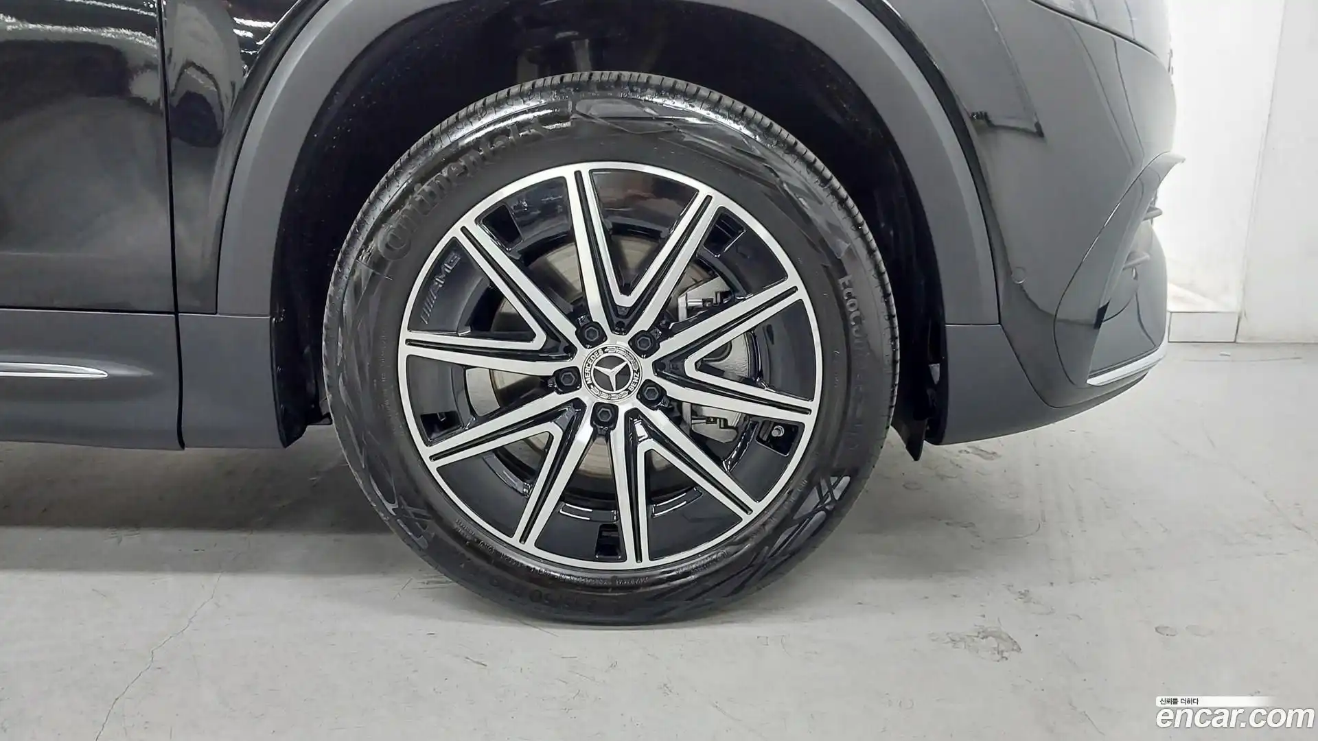 EQB Mercedes-Benz 2025.7-OUTER-005