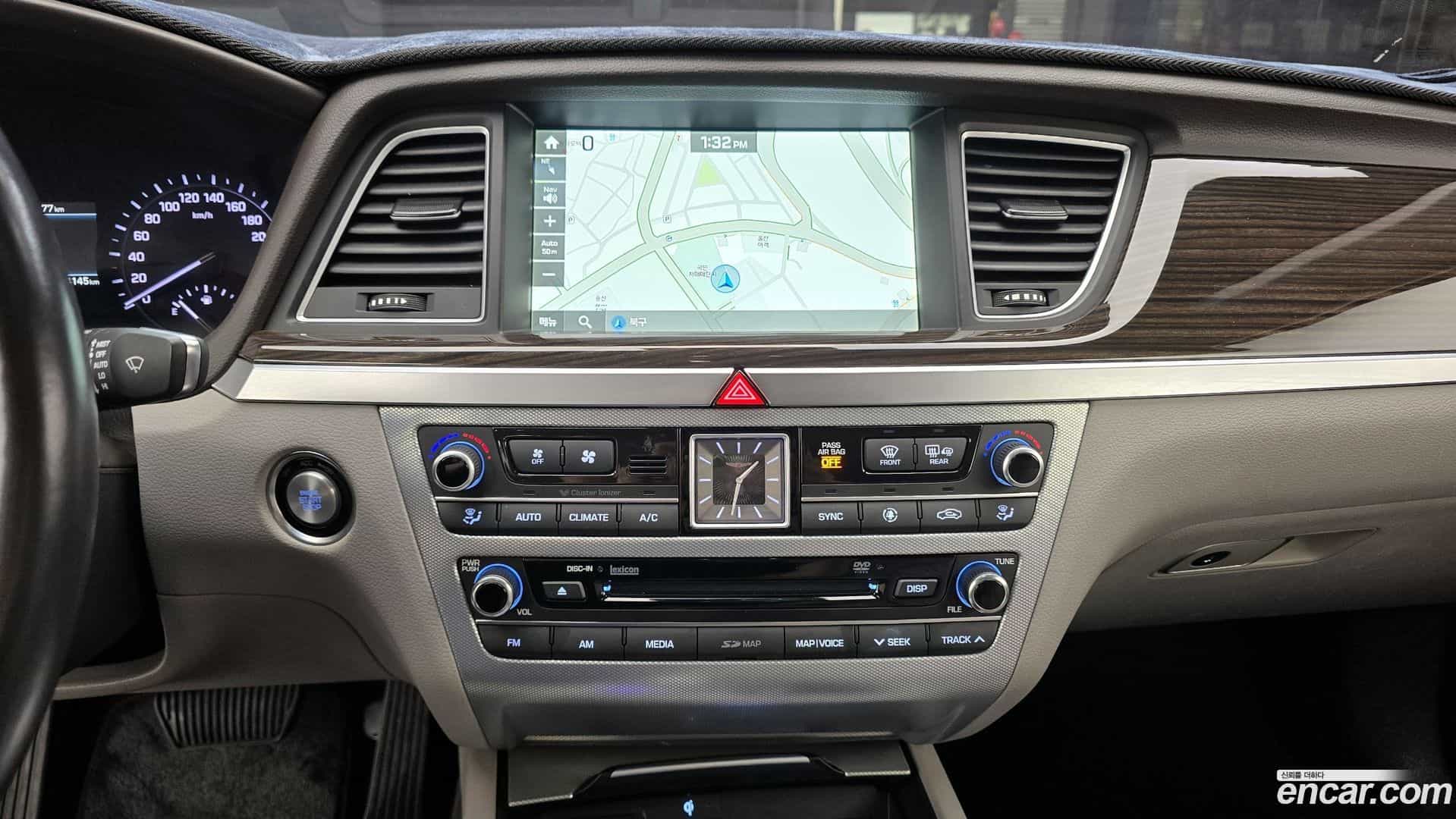 G80 Genesis 2018.1-OPTION-018