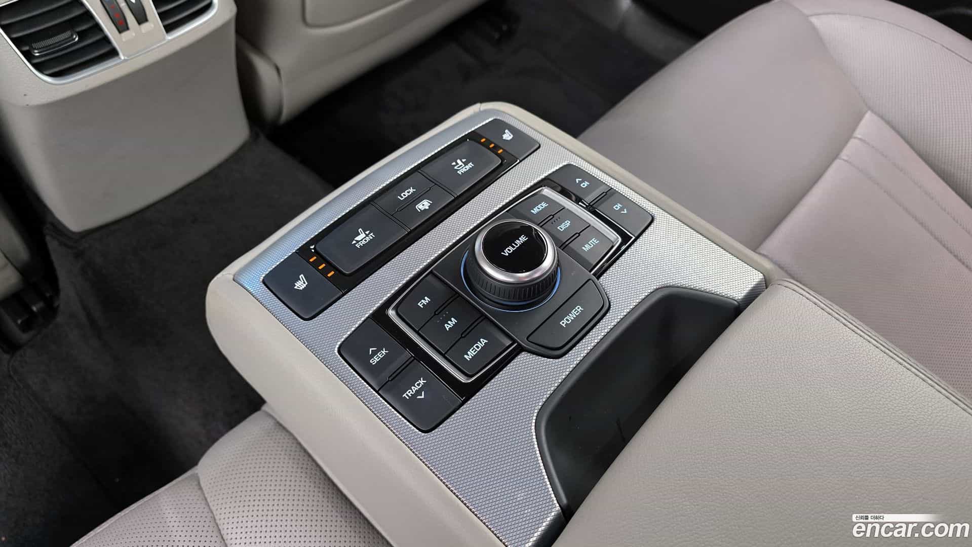 G80 Genesis 2018.1-OPTION-022