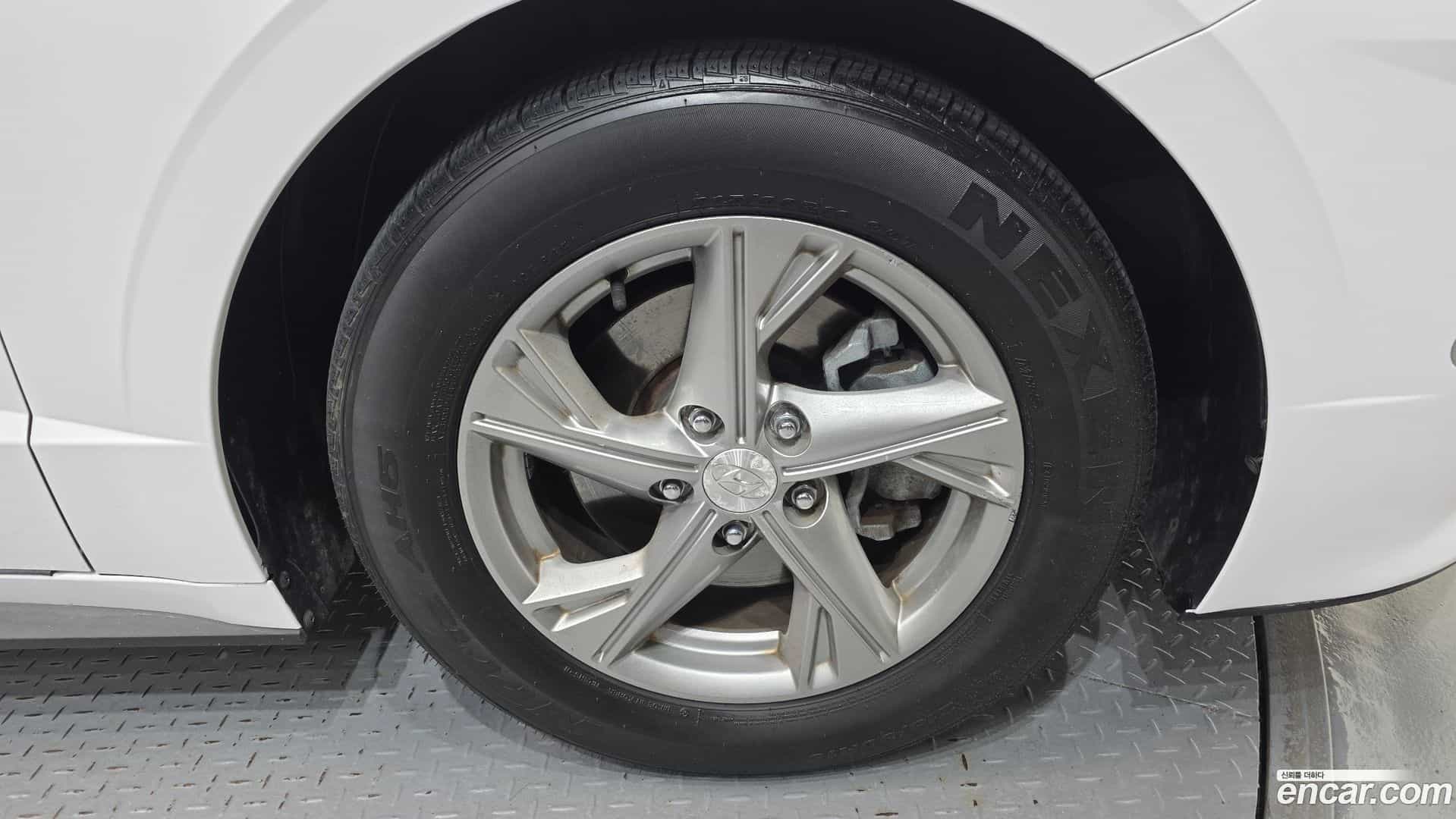 Sonata Hyundai 2019.4-OUTER-031