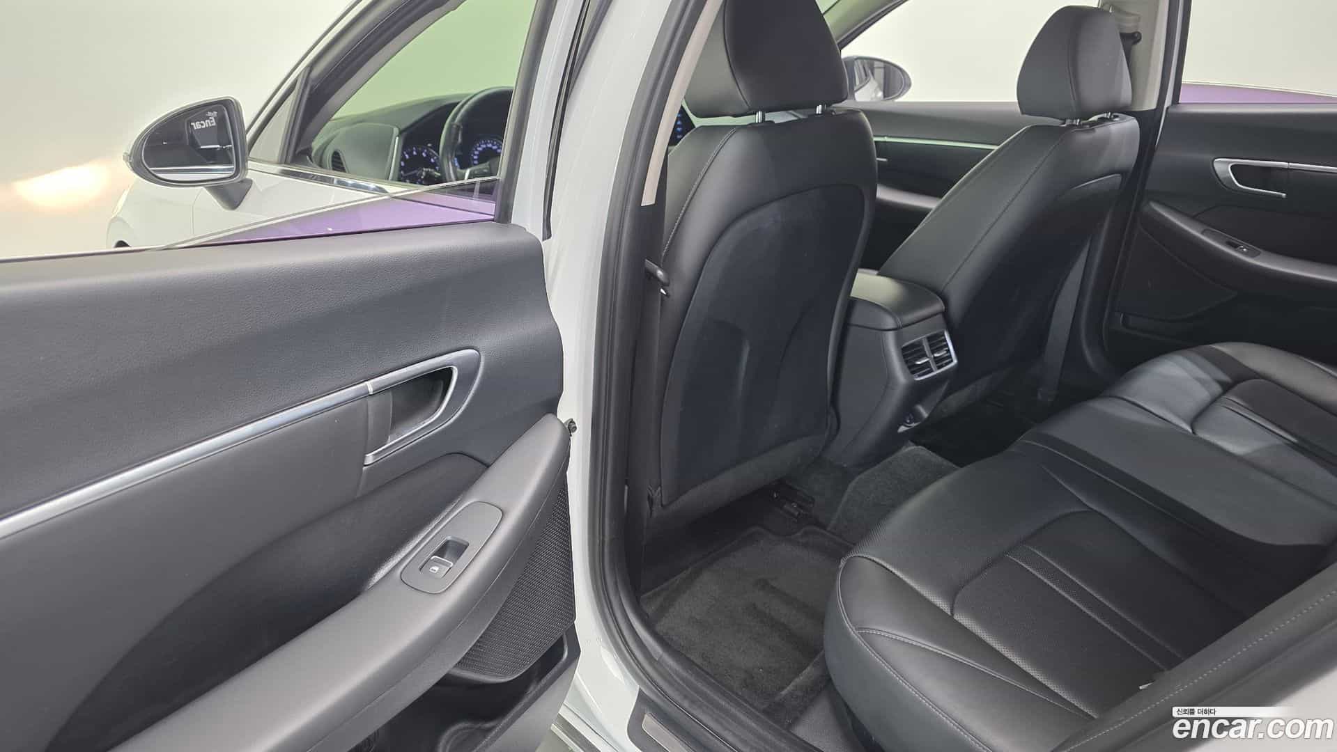 Sonata Hyundai 2019.4-OPTION-041
