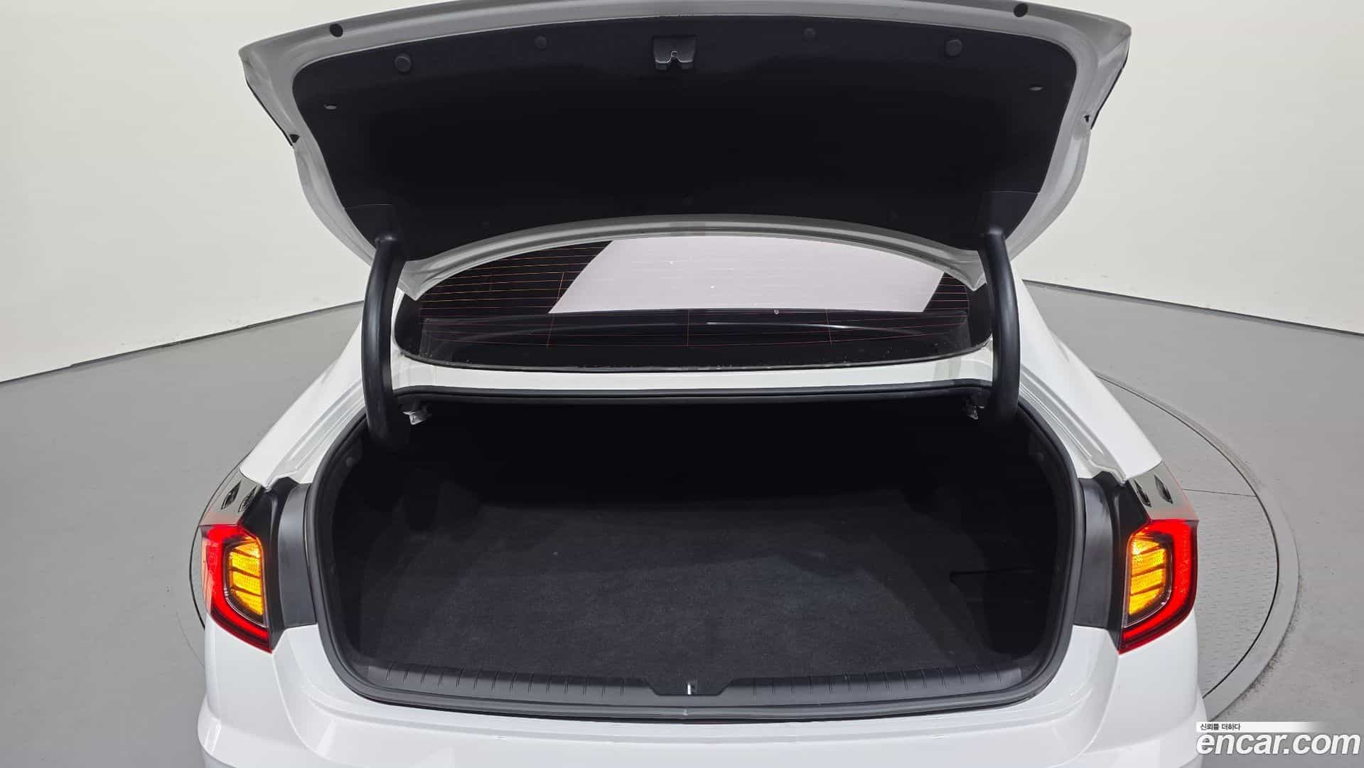 Sonata Hyundai 2019.4-OPTION-044