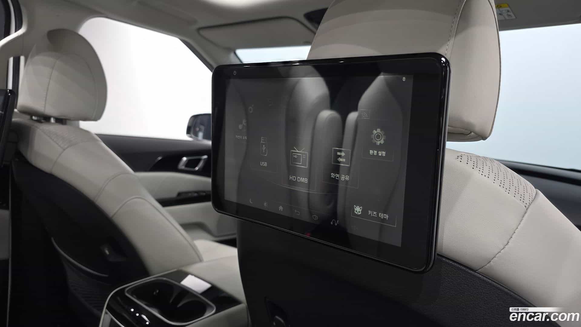 Canival Kia 2022.4-OPTION-023