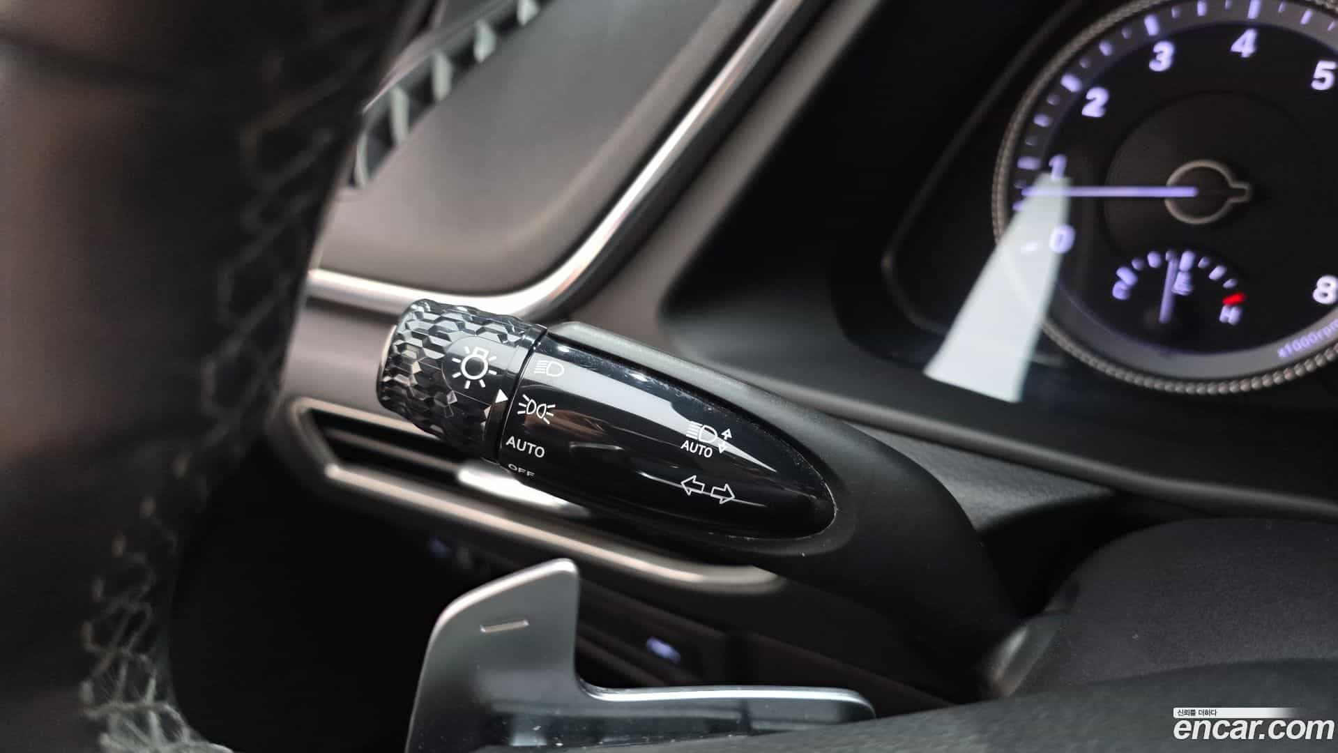 Sonata Hyundai 2020.6-OPTION-023