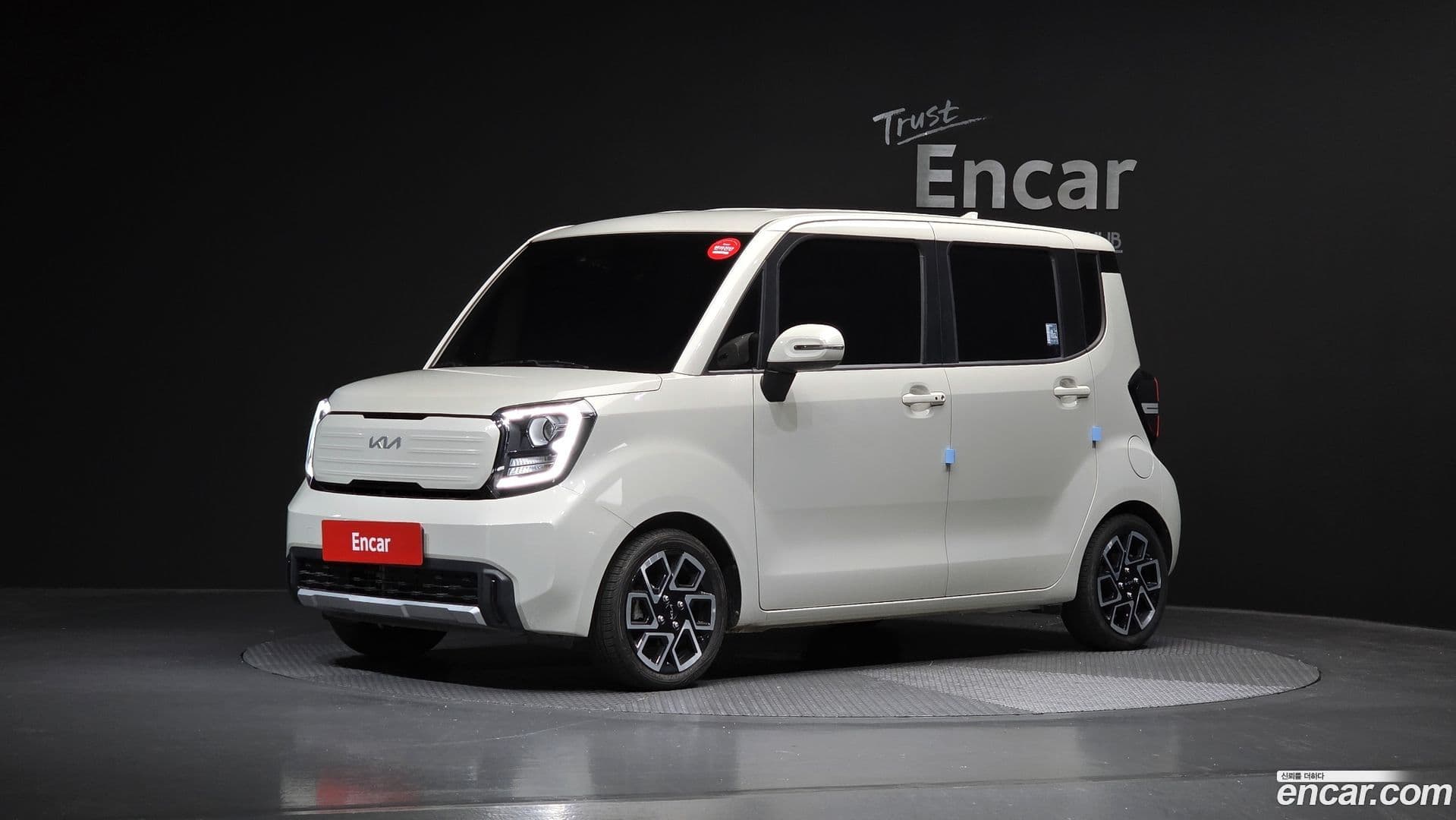Main__Slider__Photo:RAY Kia 2023.0-0