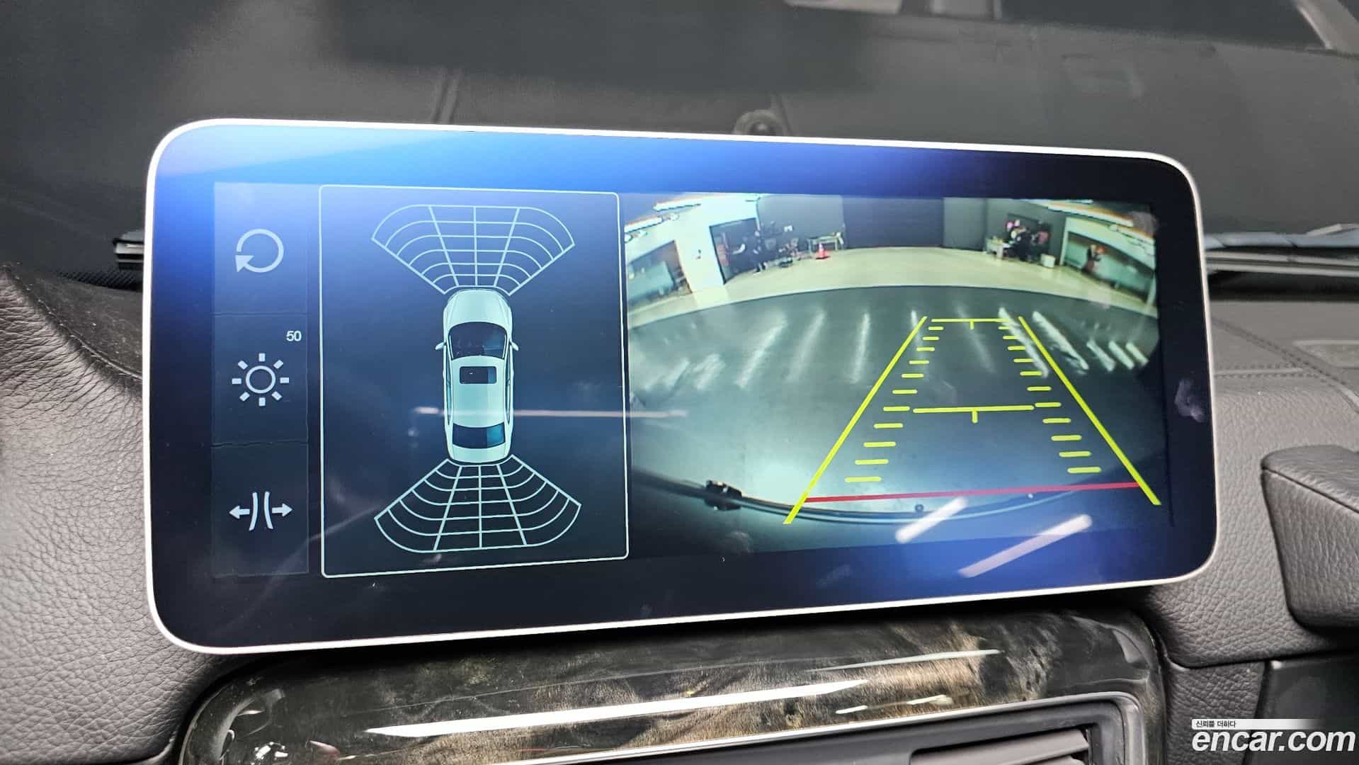 G-Class Mercedes-Benz 2015.6-OPTION-018