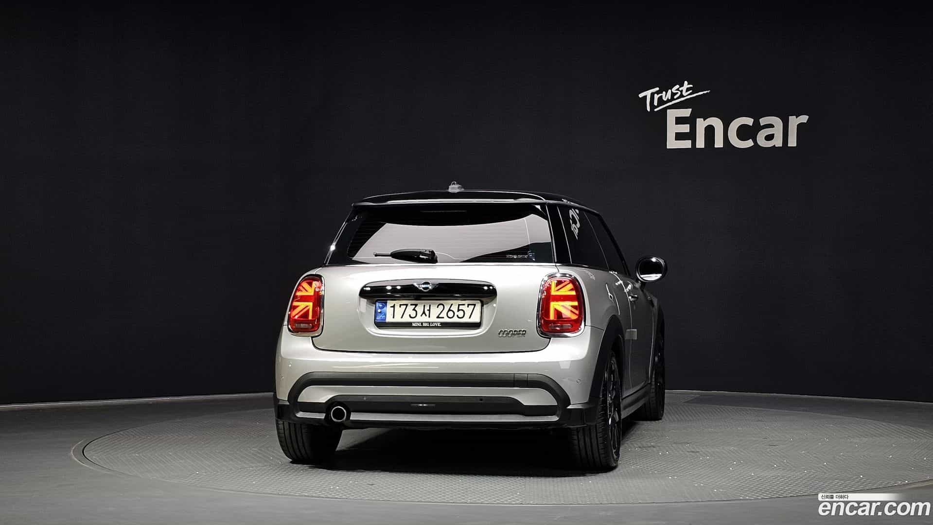 Cooper Mini 2023.10-OUTER-004