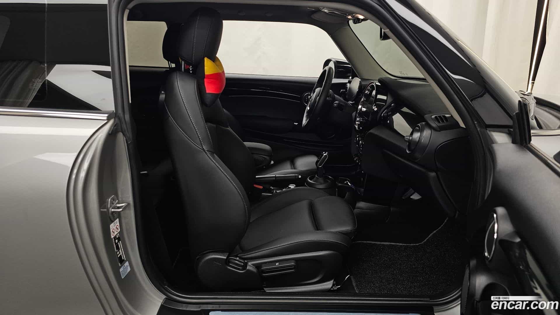 Cooper Mini 2023.10-OPTION-015