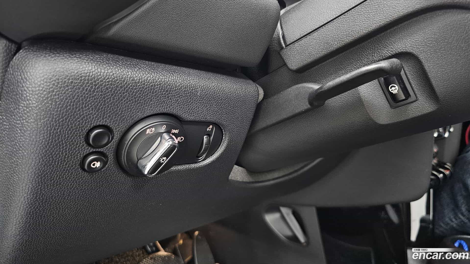 Cooper Mini 2023.10-OPTION-022