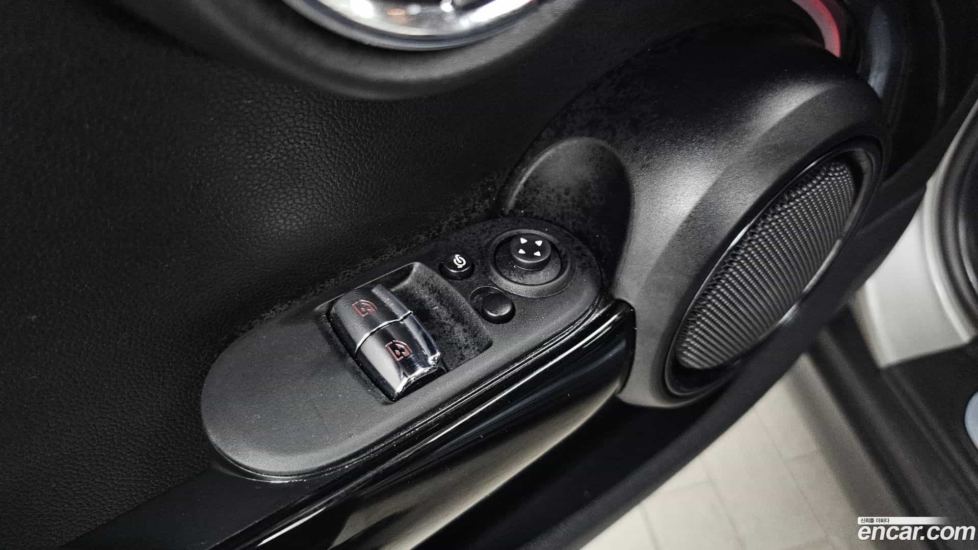 Cooper Mini 2023.10-OPTION-042