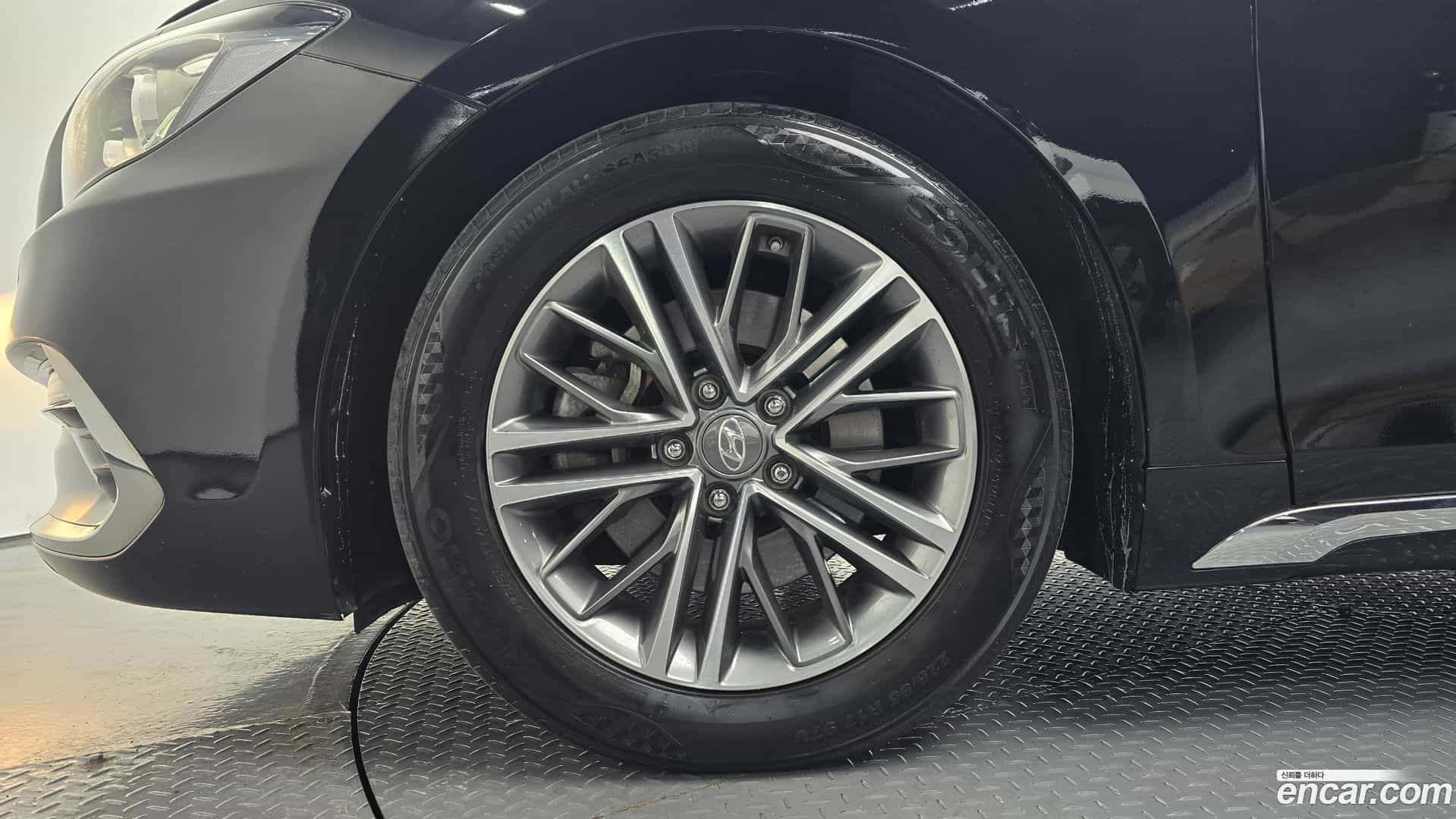 Grandeur Hyundai 2018.5-OUTER-005