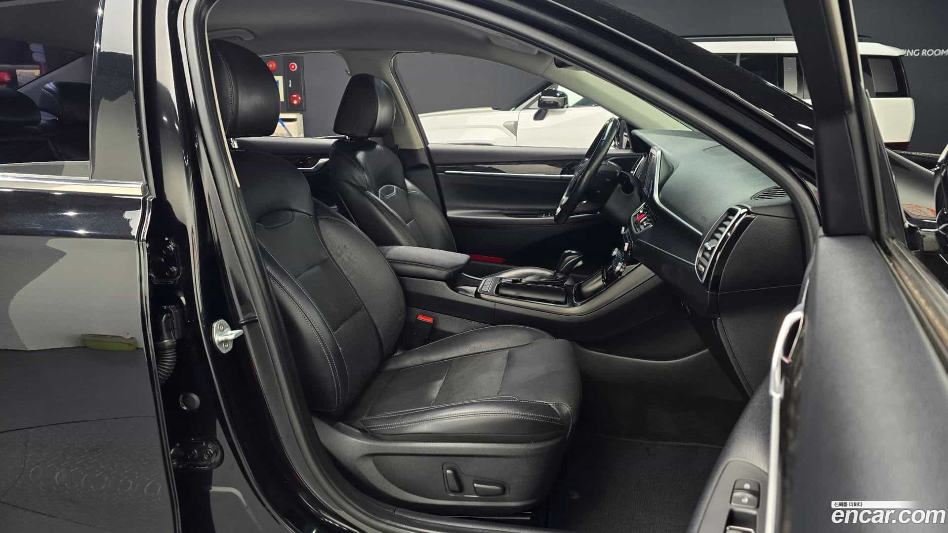 Grandeur Hyundai 2018.5-INNER-010