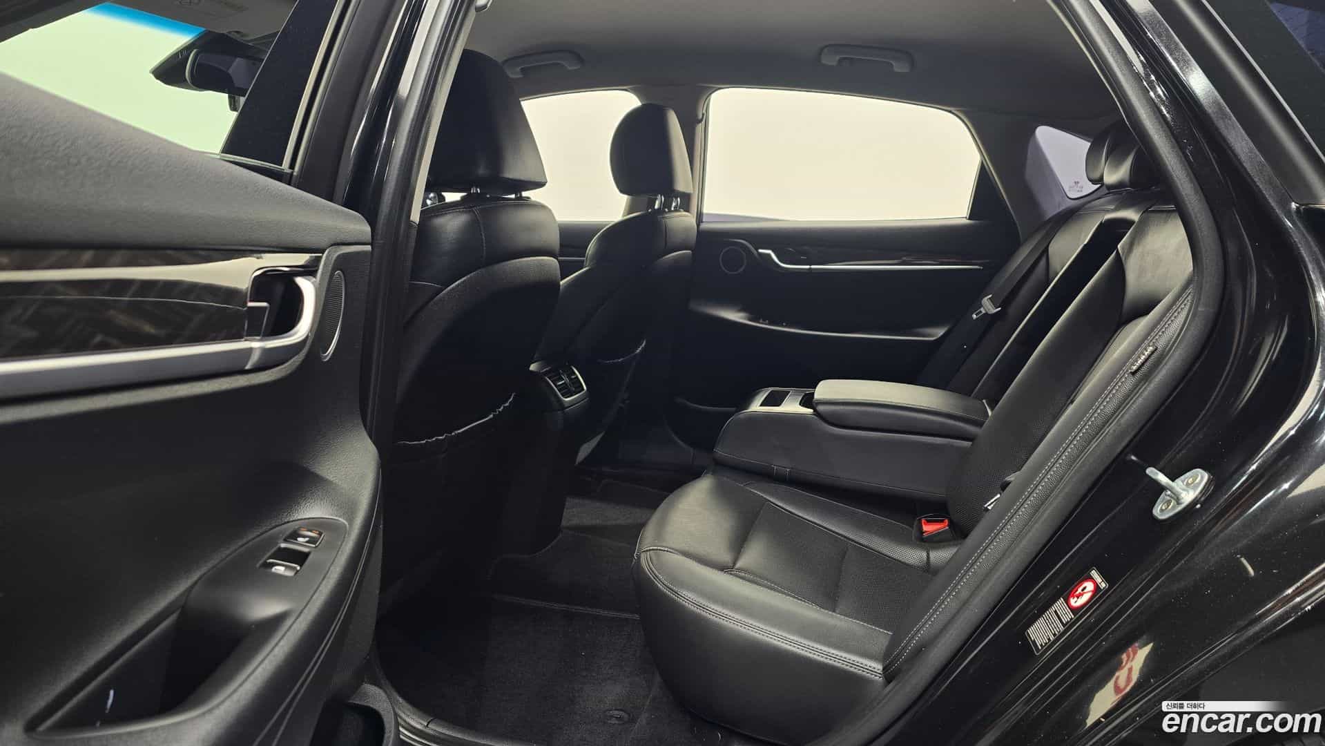 Grandeur Hyundai 2018.5-OPTION-016