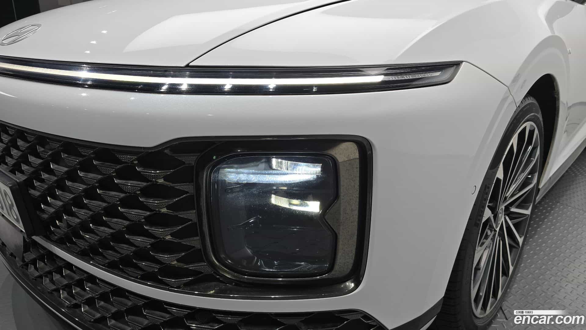 Grandeur Hyundai 2023.10-OUTER-032