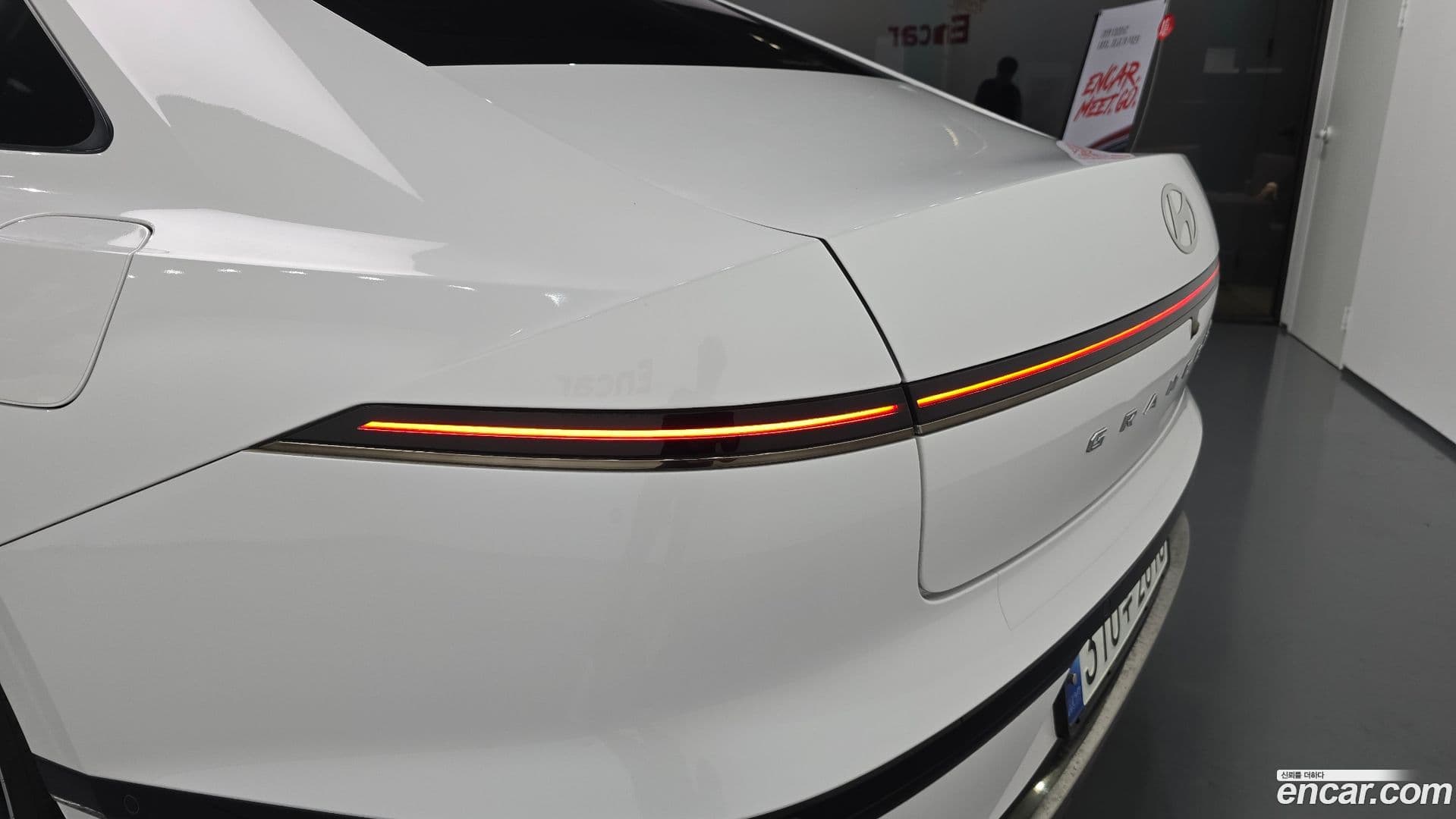 Main__Slider__Photo:Grandeur Hyundai 2023.10-22