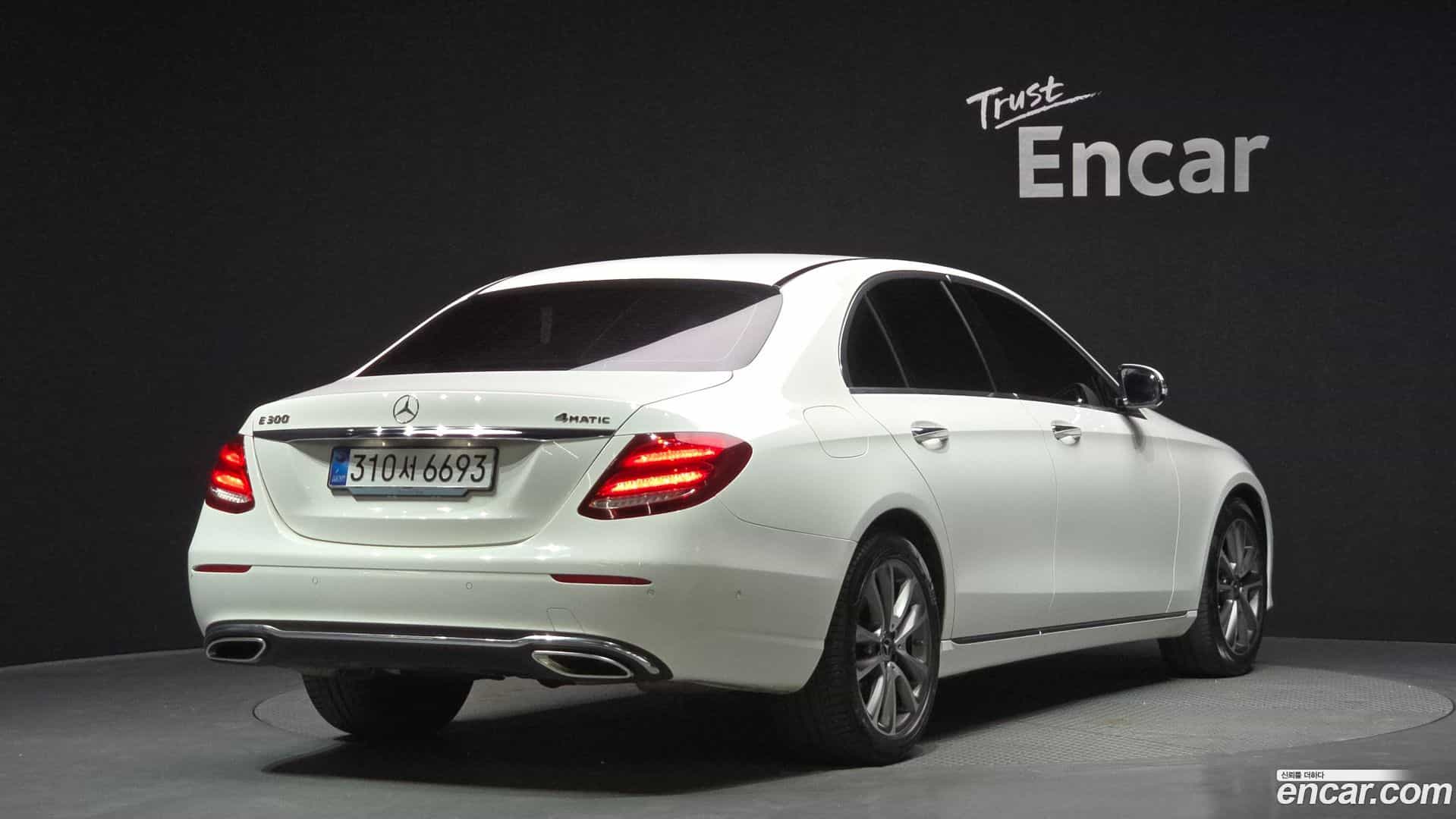 E-Class Mercedes-Benz 2019.3-OUTER-002