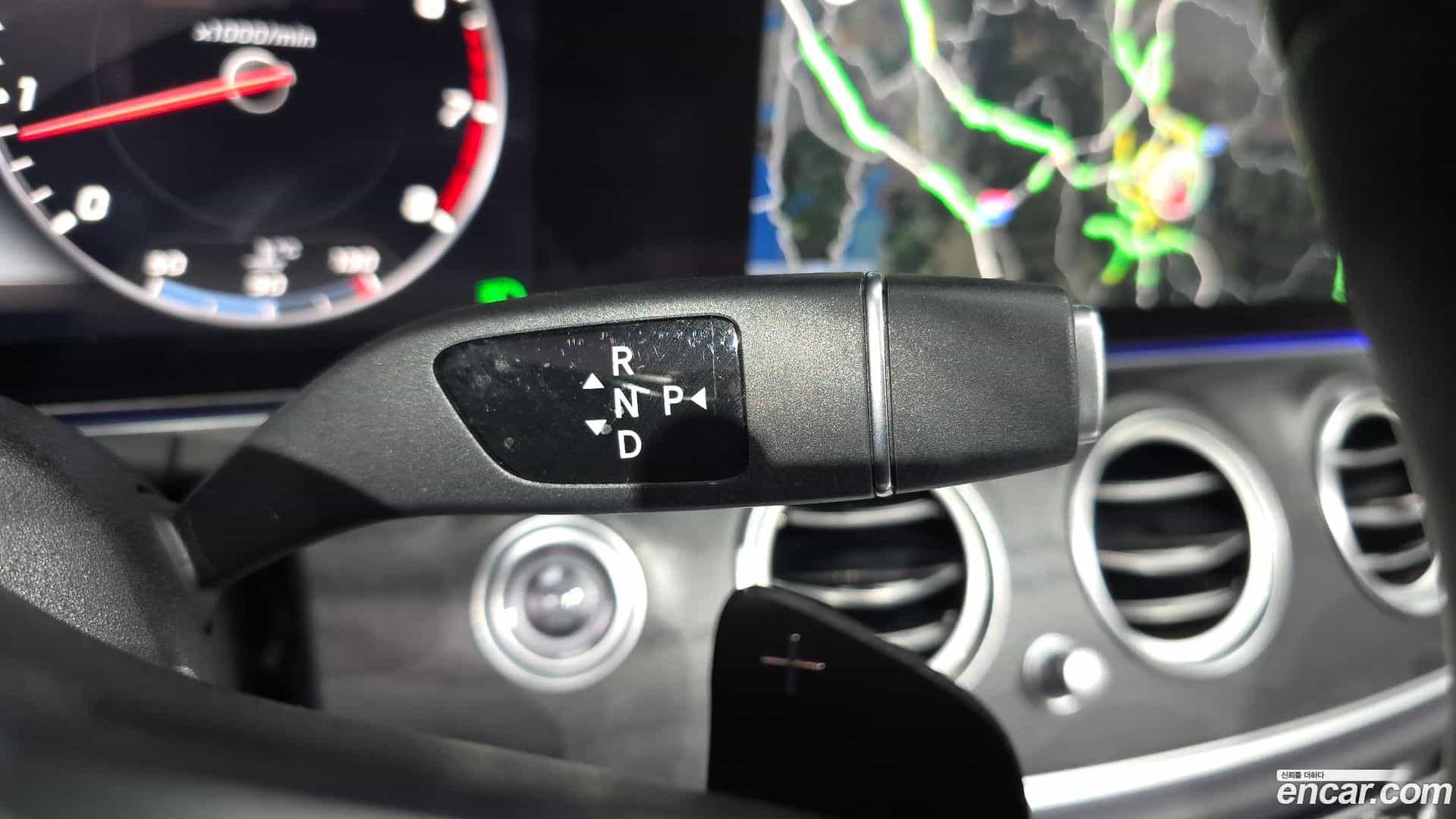 E-Class Mercedes-Benz 2019.3-INNER-009