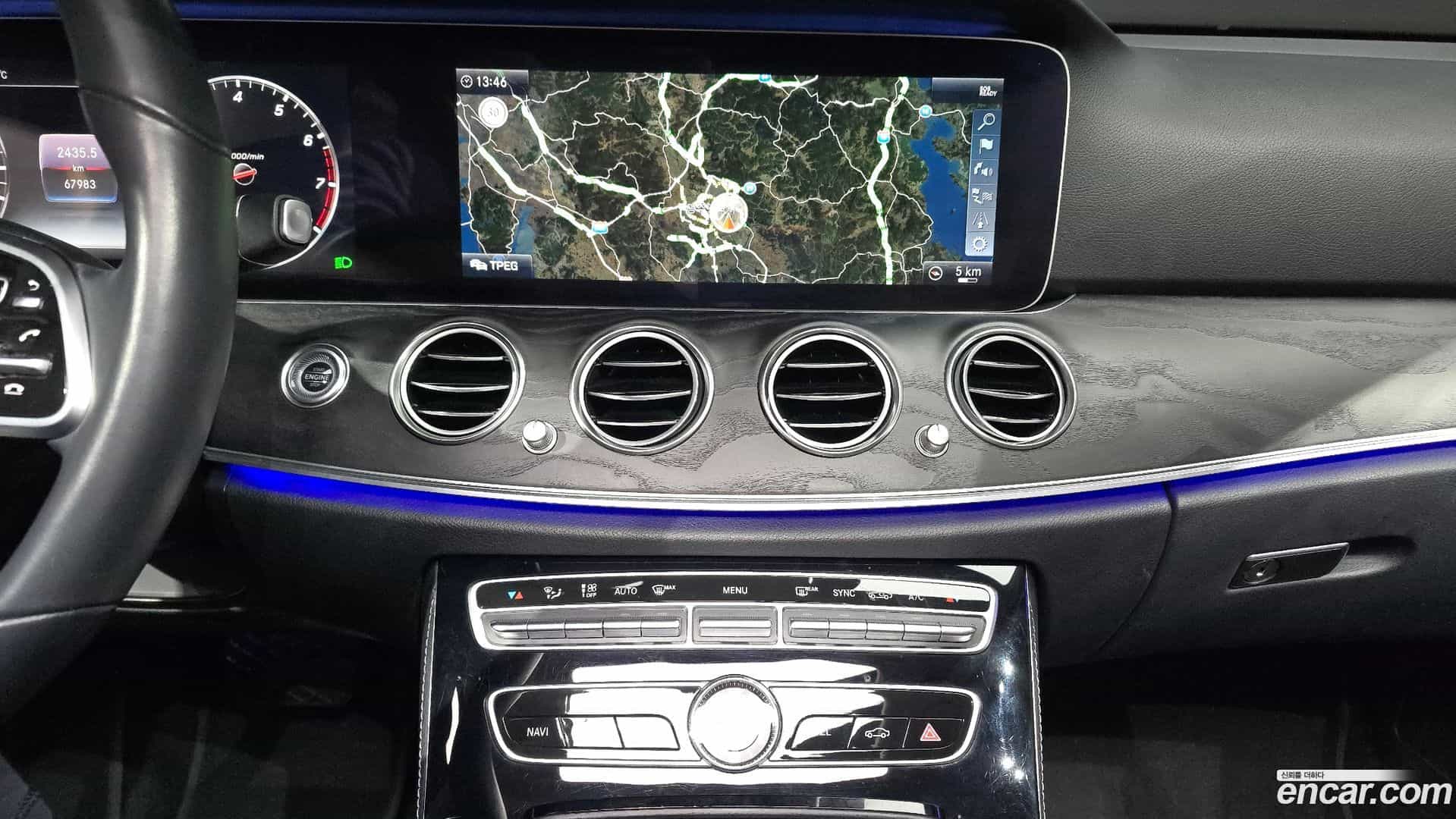 E-Class Mercedes-Benz 2019.3-OPTION-018