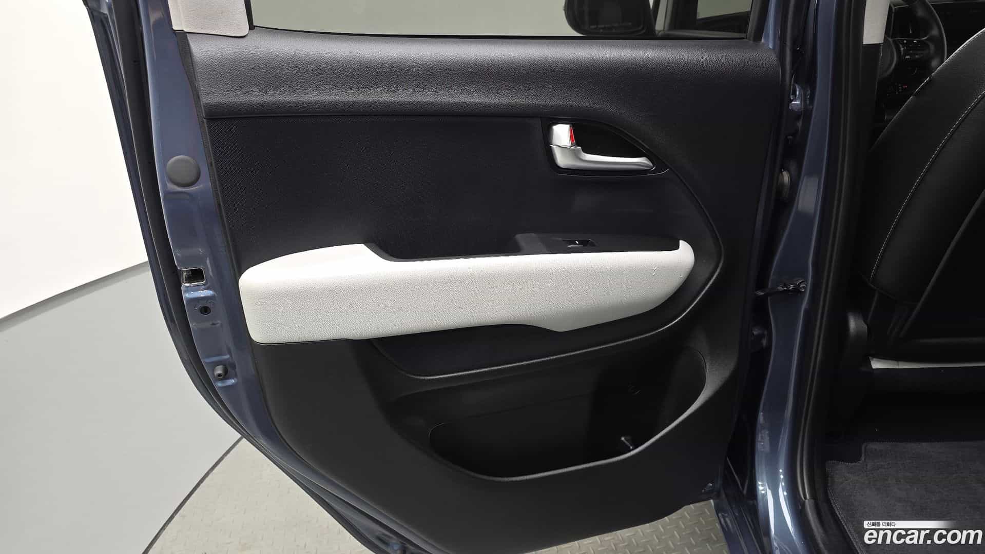 RAY Kia 2024.4-INNER-035