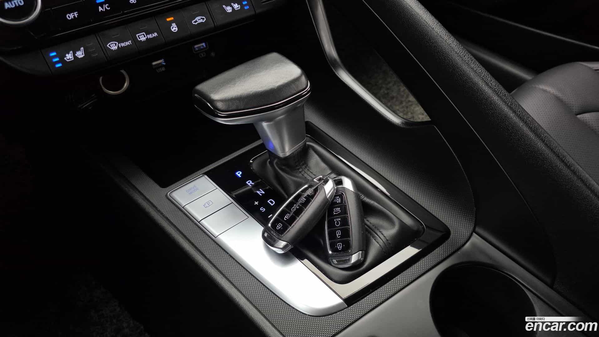 AVANTE Hyundai 2021.6-INNER-009