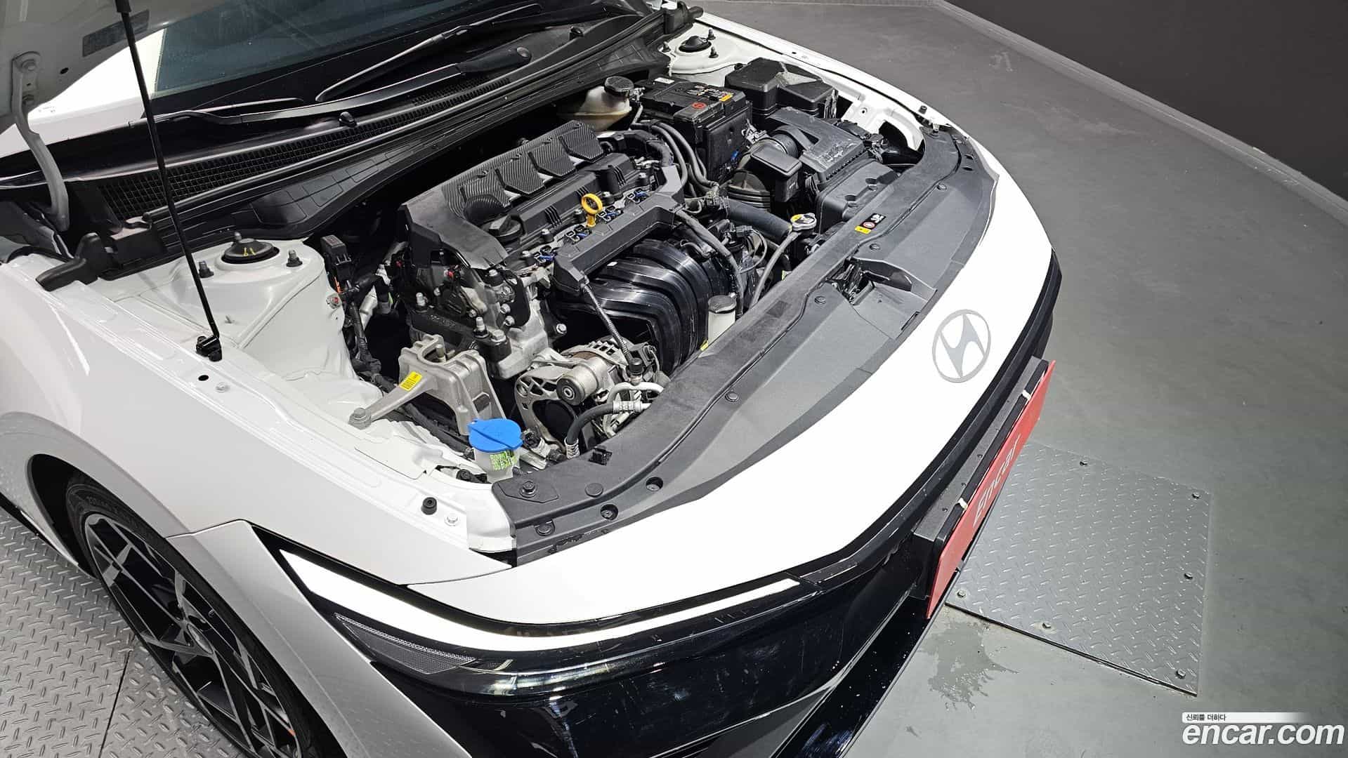 AVANTE Hyundai 2024.9-OUTER-006