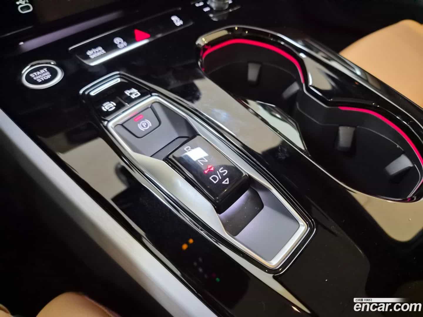 A5 Audi 2025.10-INNER-009
