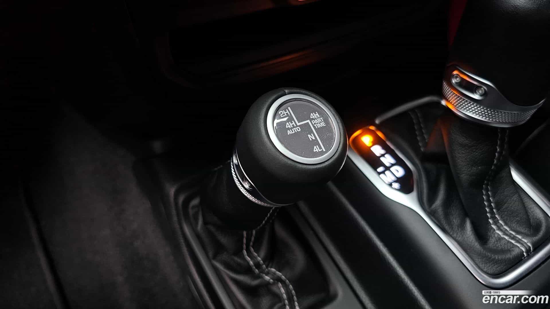 Wrangler Jeep 2021.6-OPTION-022
