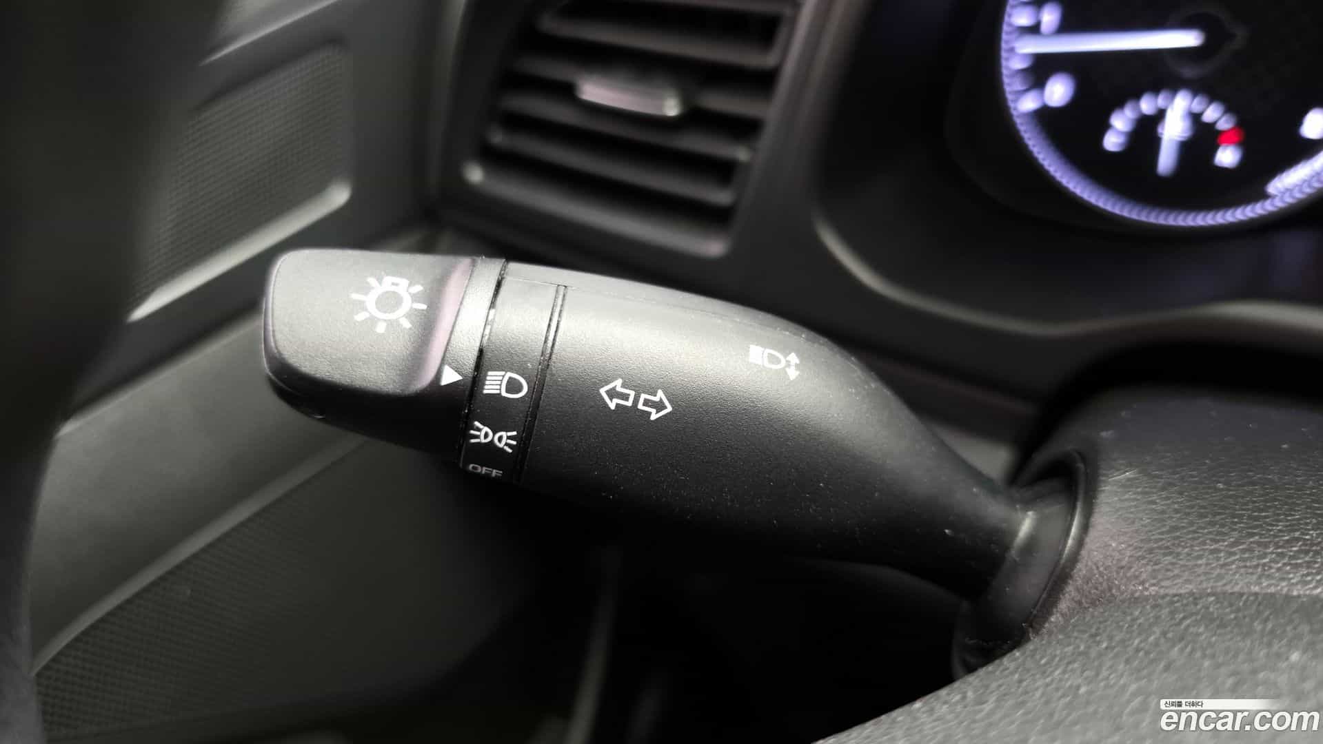 AVANTE Hyundai 2020.2-OPTION-022