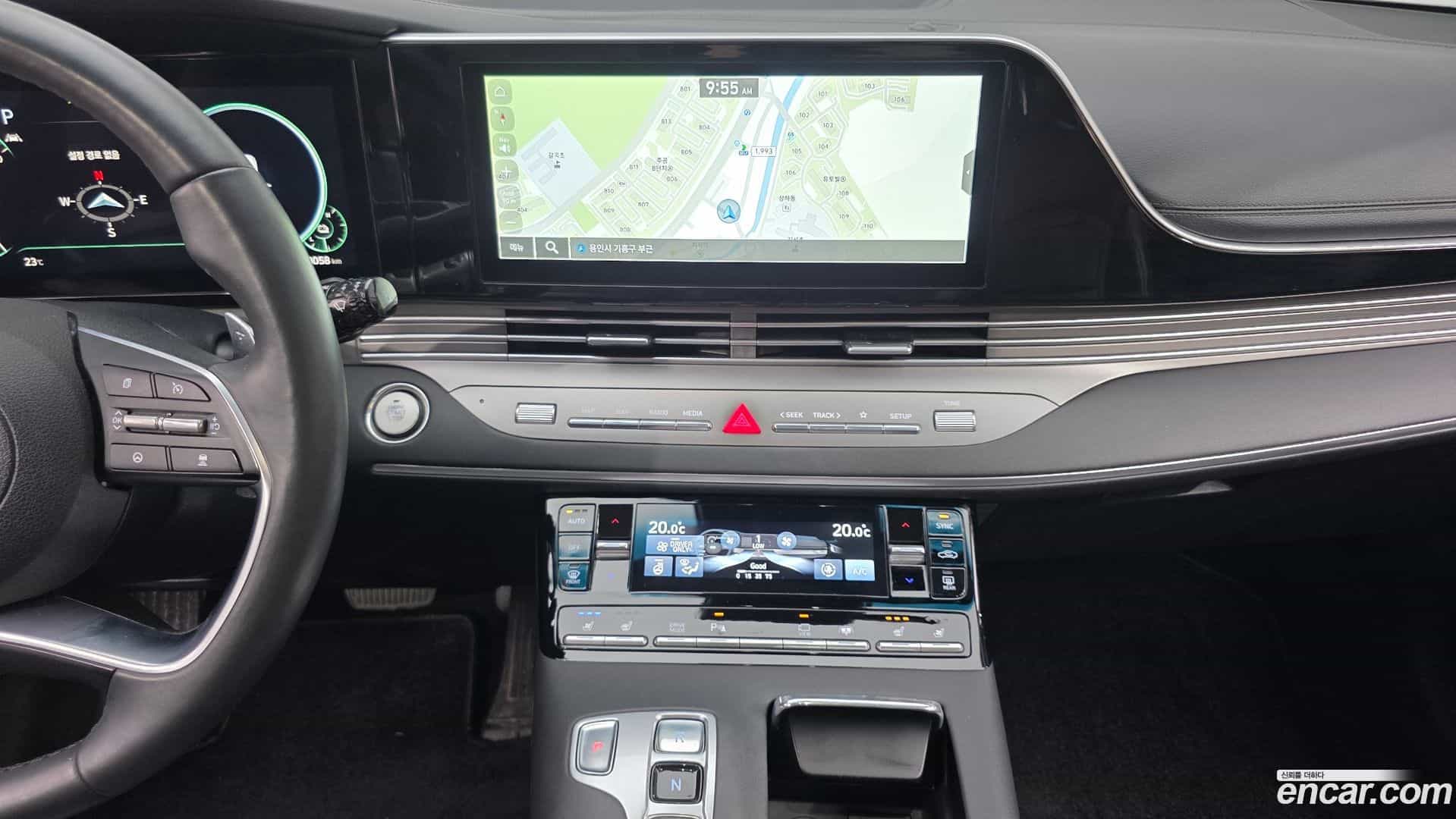 Grandeur Hyundai 2022.5-OPTION-018