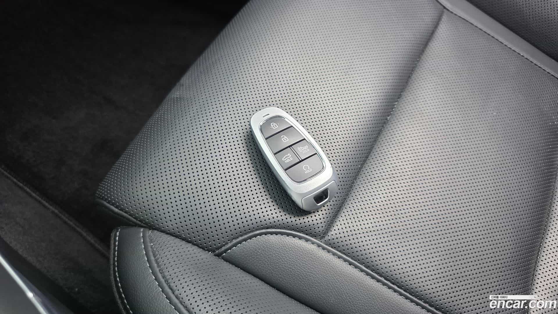 Grandeur Hyundai 2022.5-OPTION-022