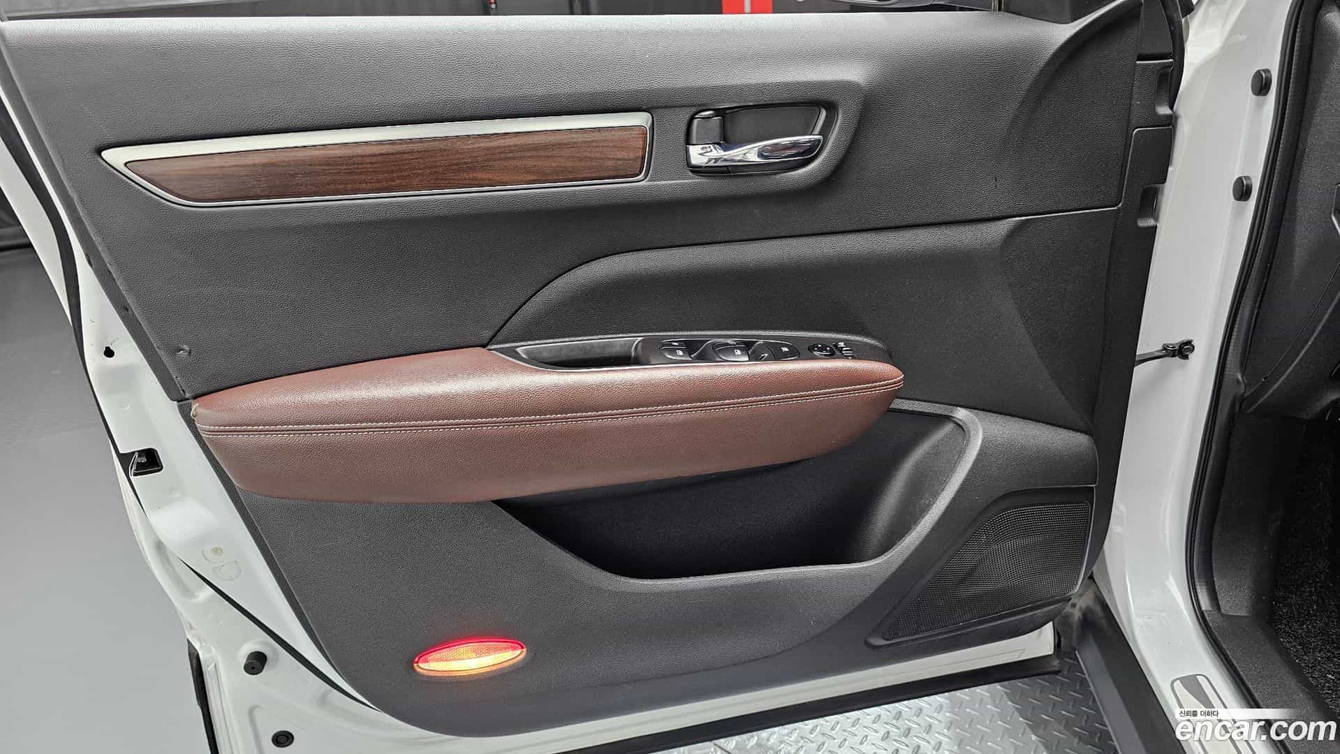 QM6 Renault Korea 2020.1-INNER-034