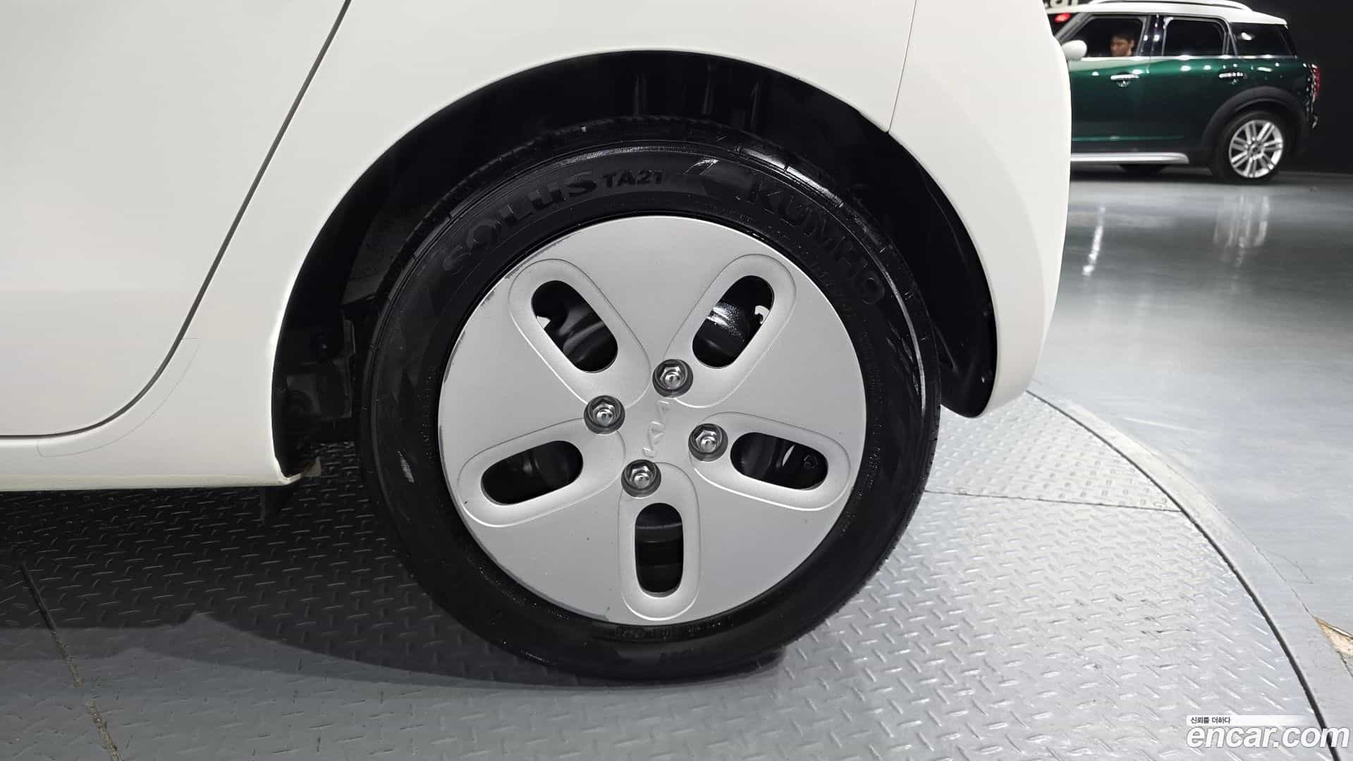 RAY Kia 2022.1-OUTER-031