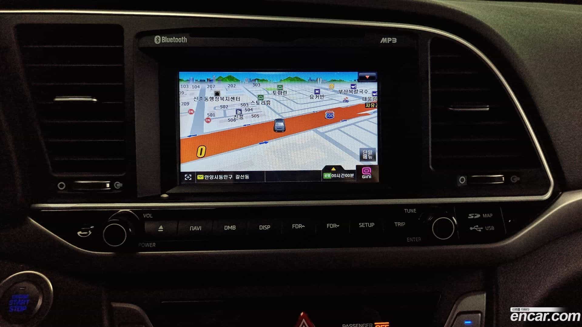 AVANTE Hyundai 2017.8-OPTION-017