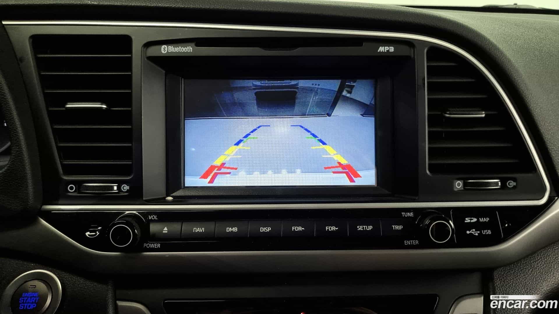 AVANTE Hyundai 2017.8-OPTION-019