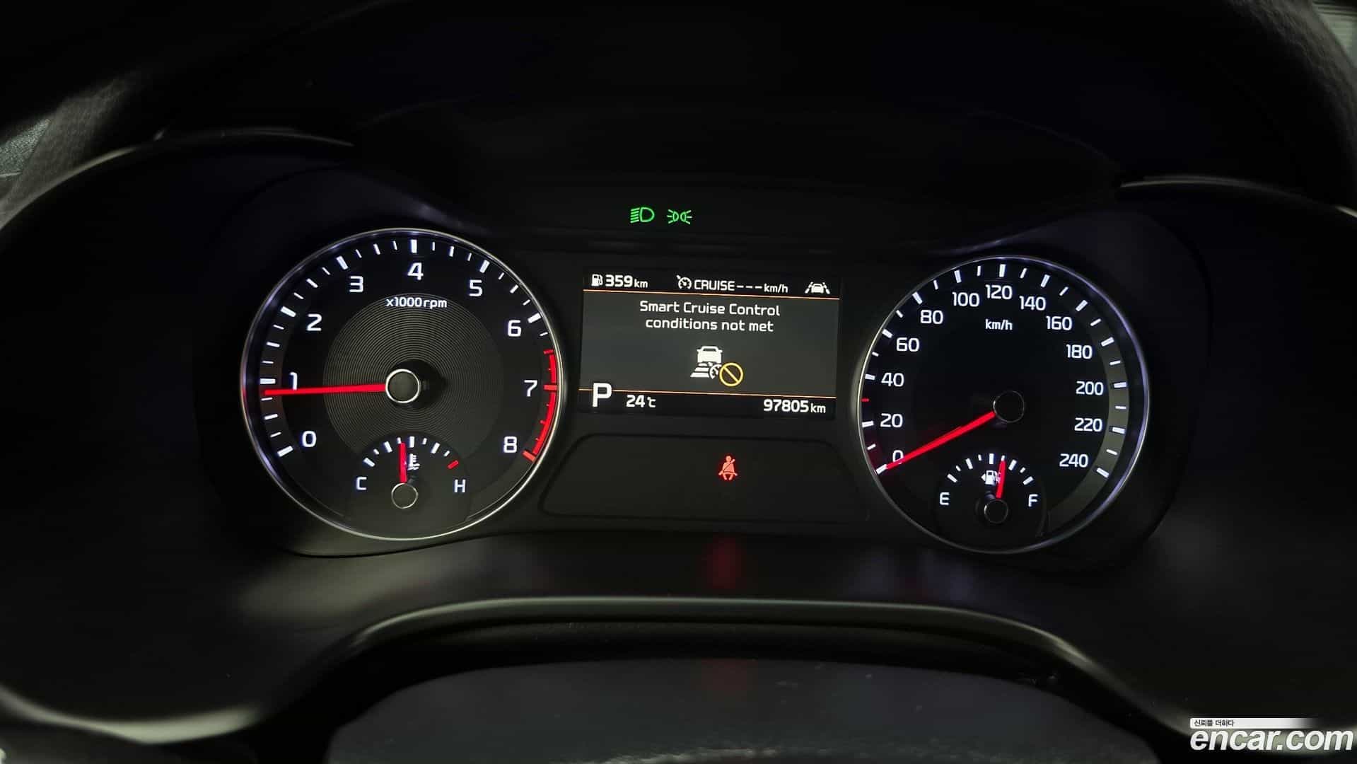 K3 Kia 2019.0-INNER-008