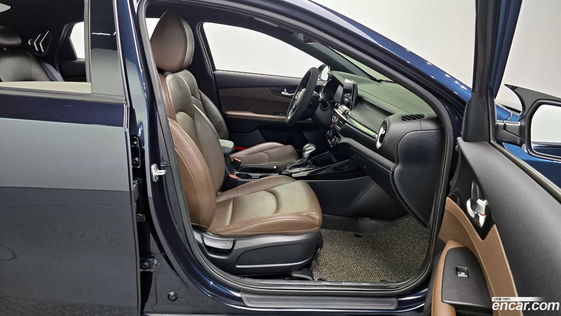 K3 Kia 2019.0-OPTION-015