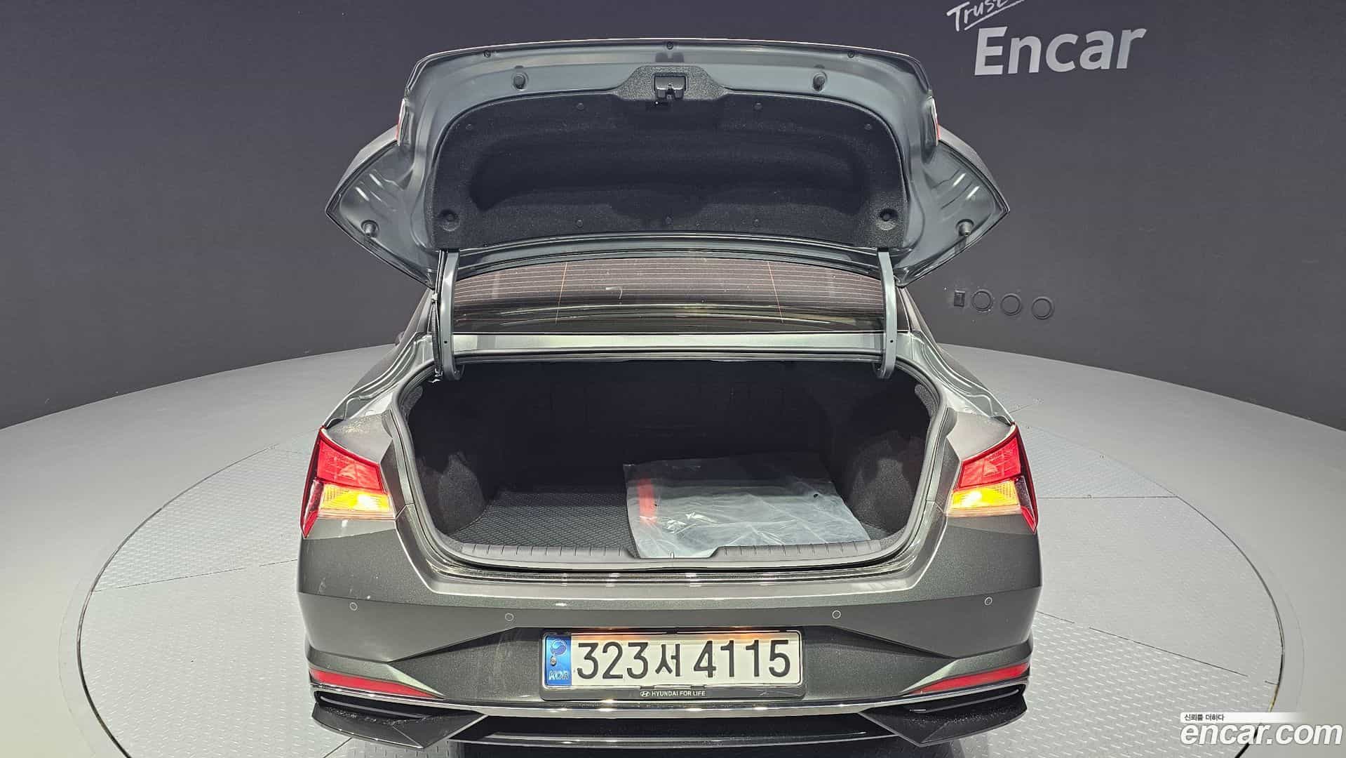 AVANTE Hyundai 2020.11-OPTION-023