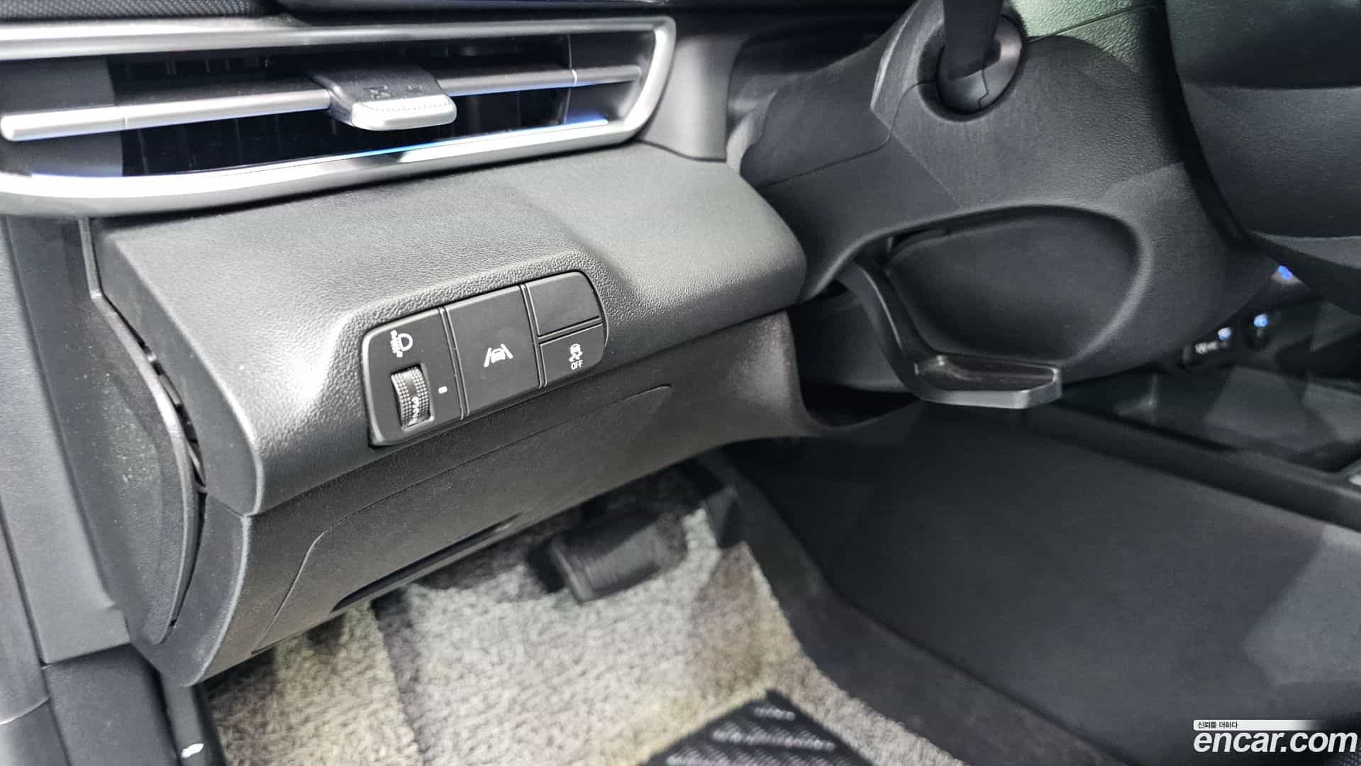 AVANTE Hyundai 2020.11-OPTION-042