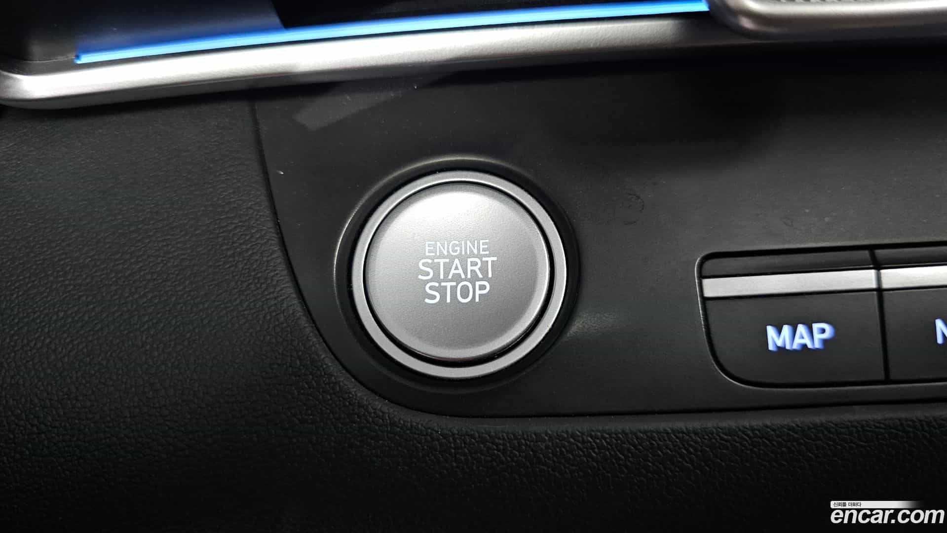 AVANTE Hyundai 2020.11-OPTION-045